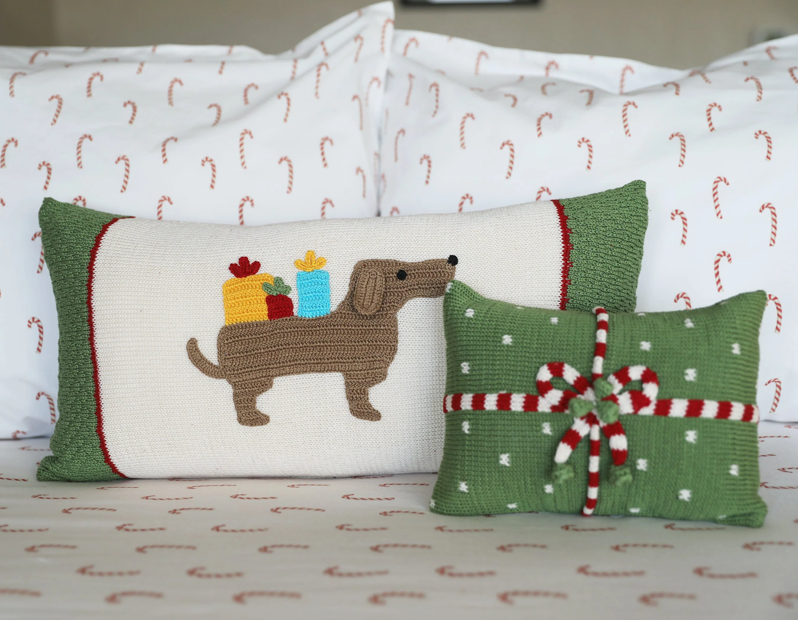 Gift Mini Pillow, Green - Image 2