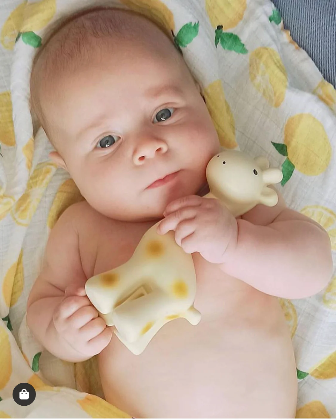 Giraffe Natural Organic Rubber Teether, Rattle & Bath Toy - Image 8