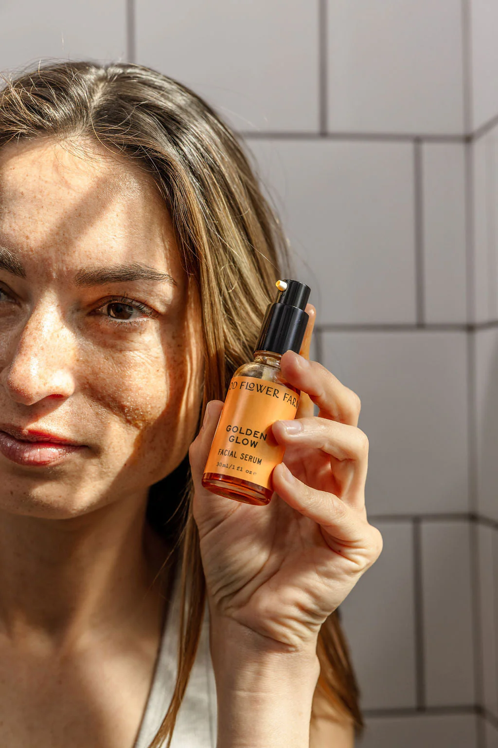 Golden Glow Facial Serum - Image 2