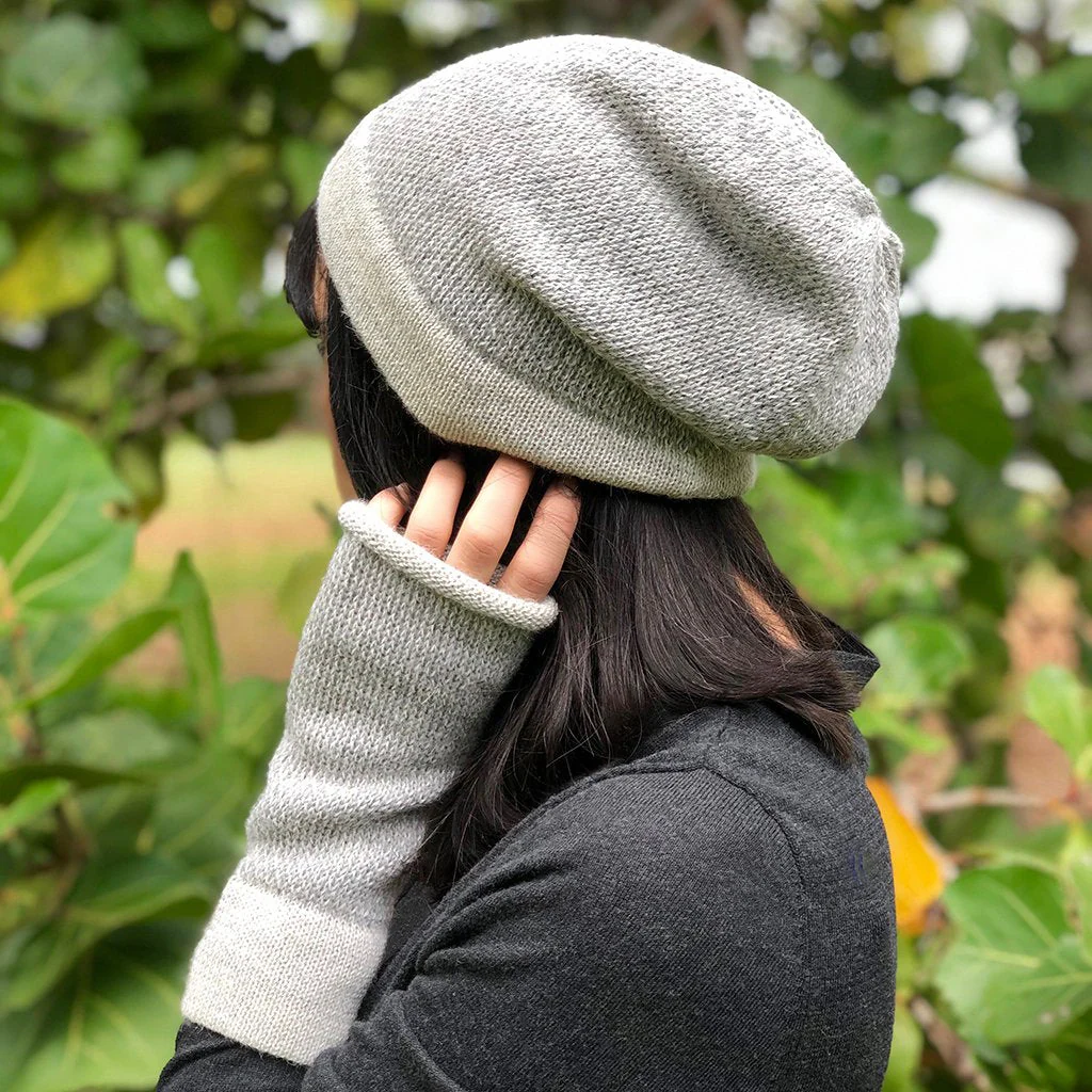Gray Interwoven Alpaca Gloves - Image 2