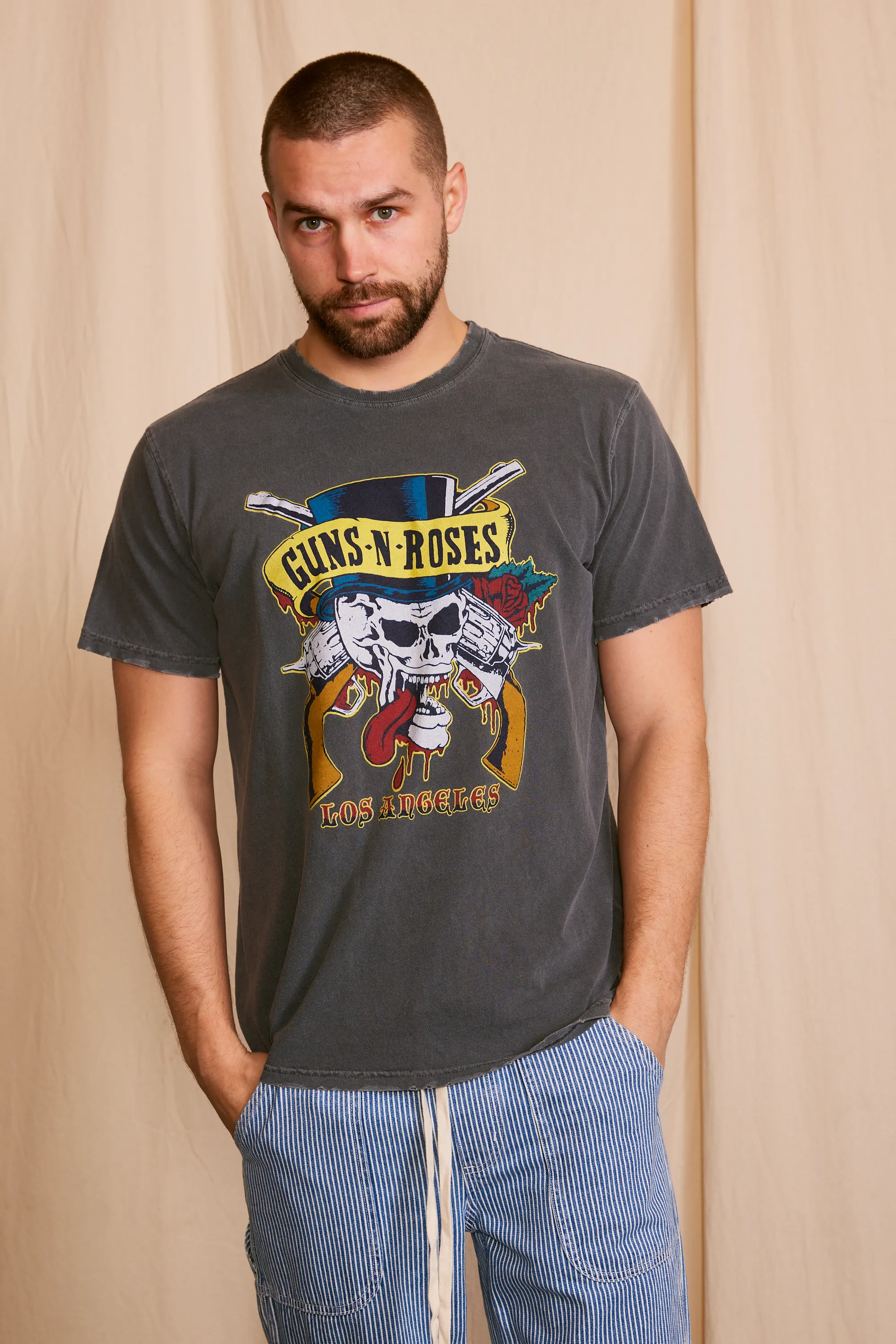 Guns N Roses Los Angeles Top Hat Skull Men's Tee - Image 4