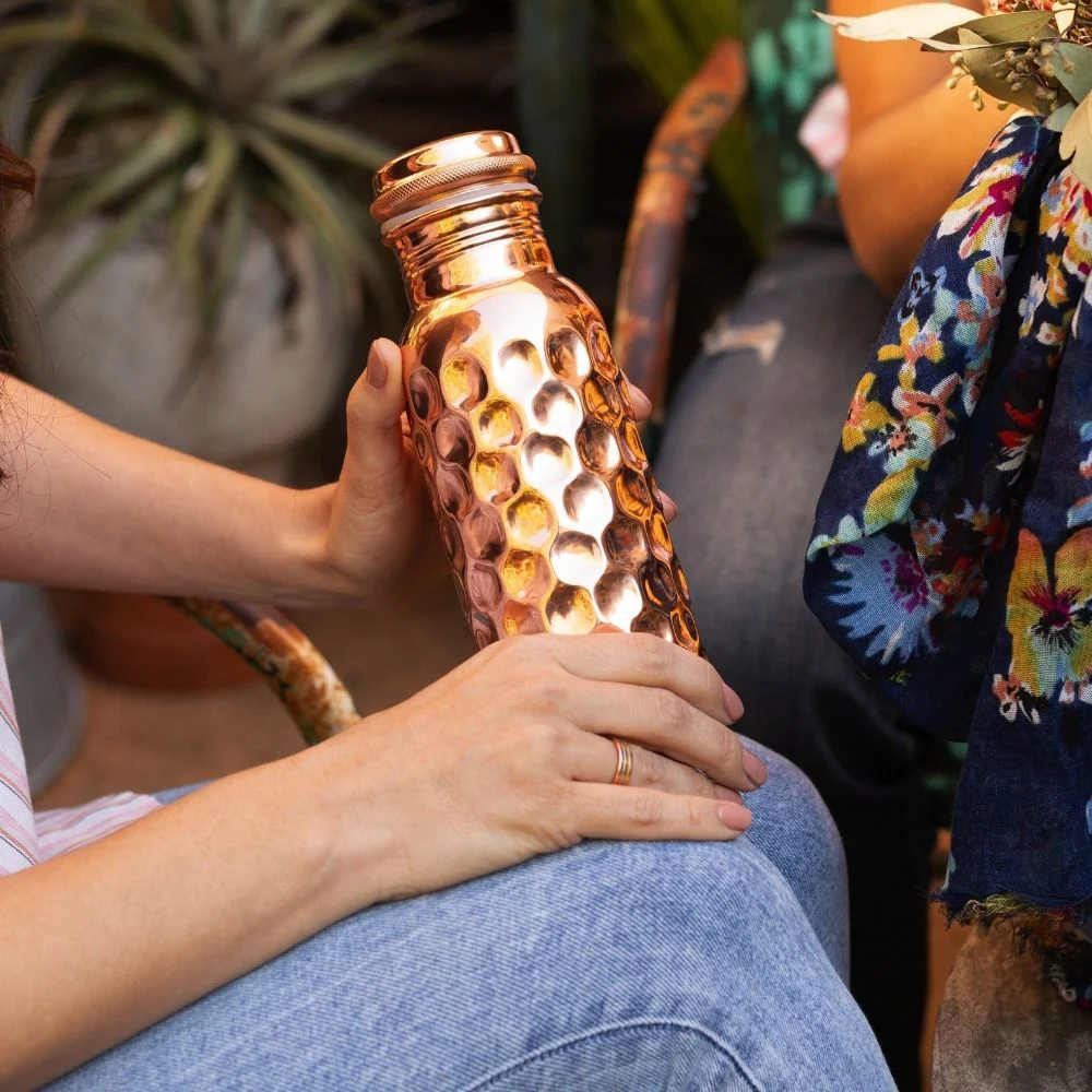 Hammered Copper Water Bottle - Image 2