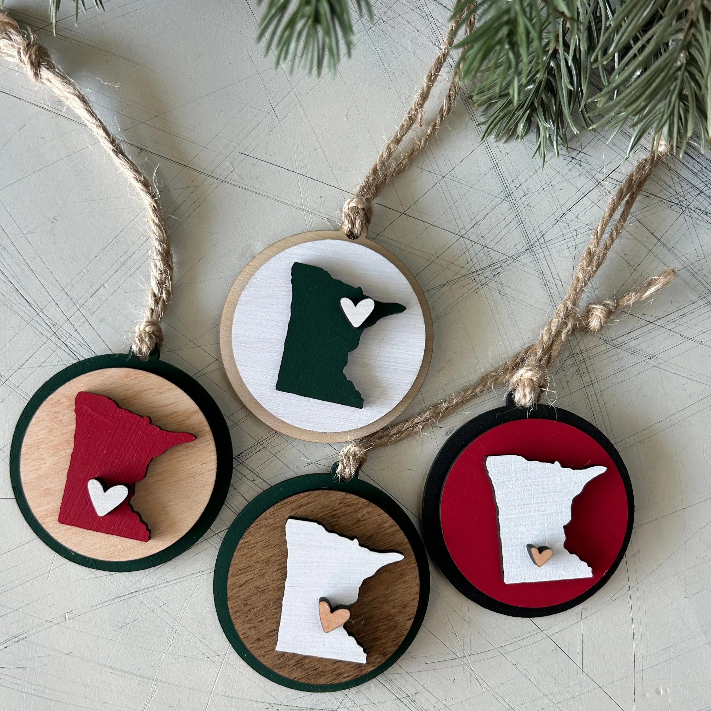 Handmade Minnesota round ornament with heart - customizable! - Image 3