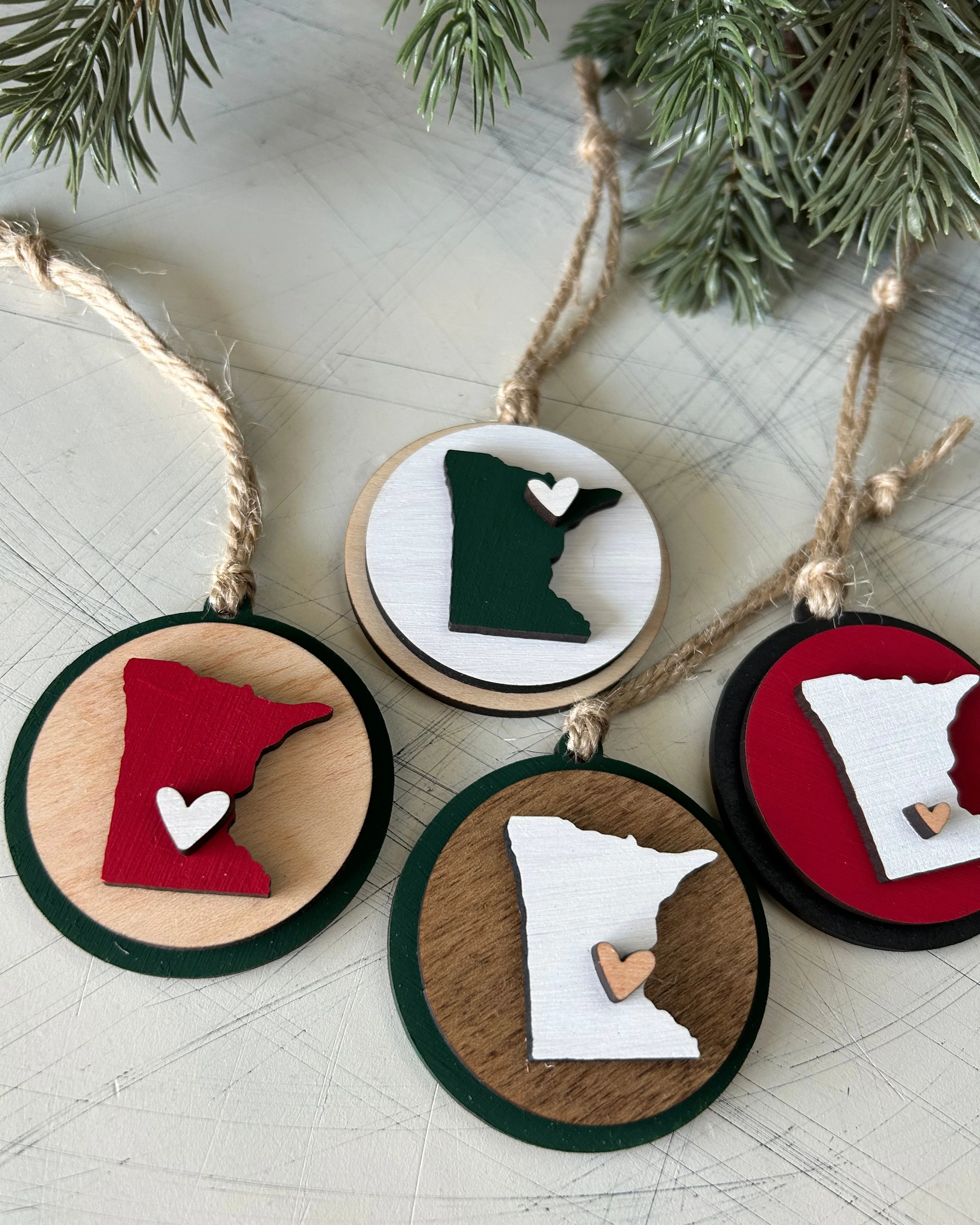 Handmade Minnesota round ornament with heart - customizable! - Image 4