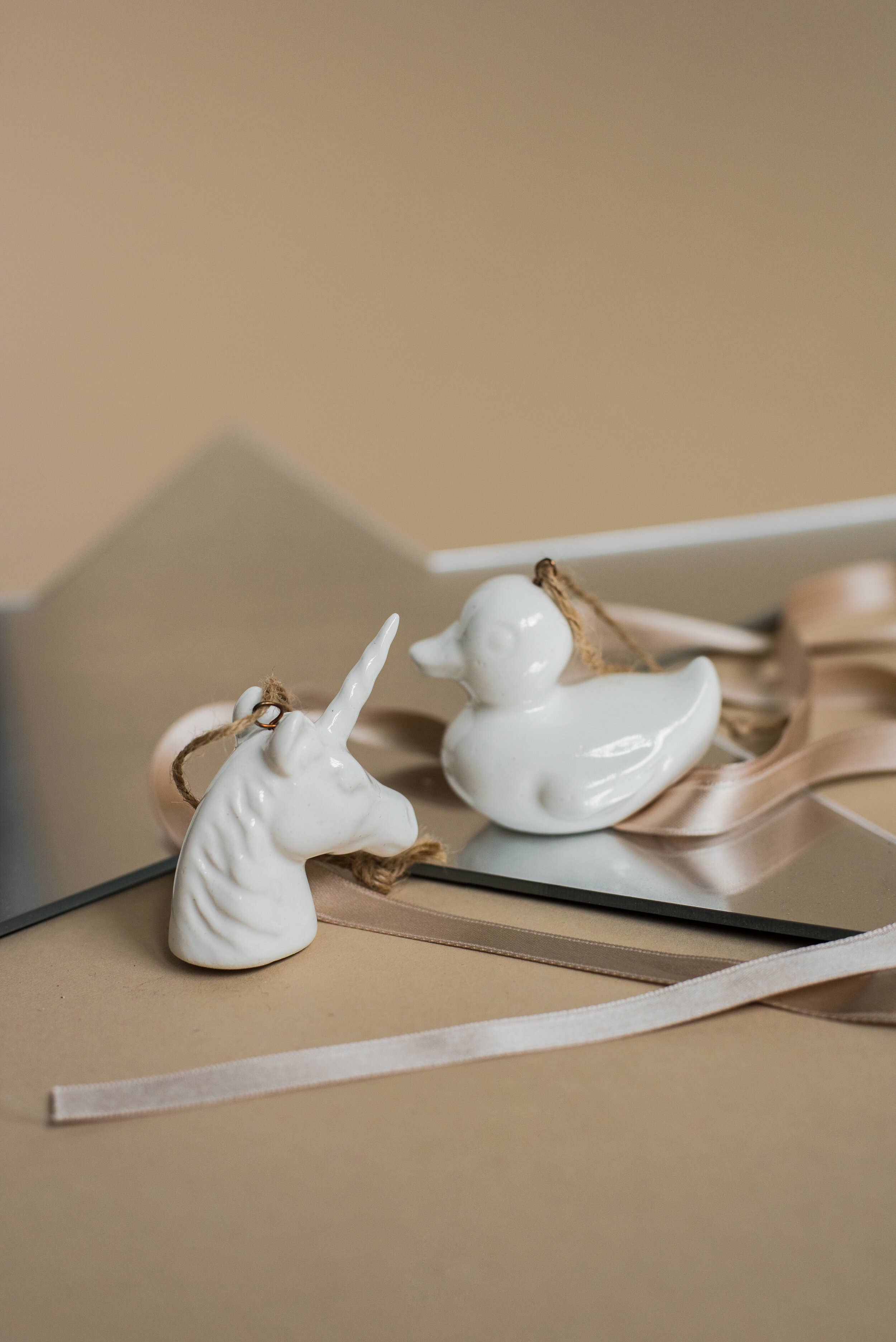 Handmade Porcelain Christmas Ornaments: Hot Air Ballon - Image 10