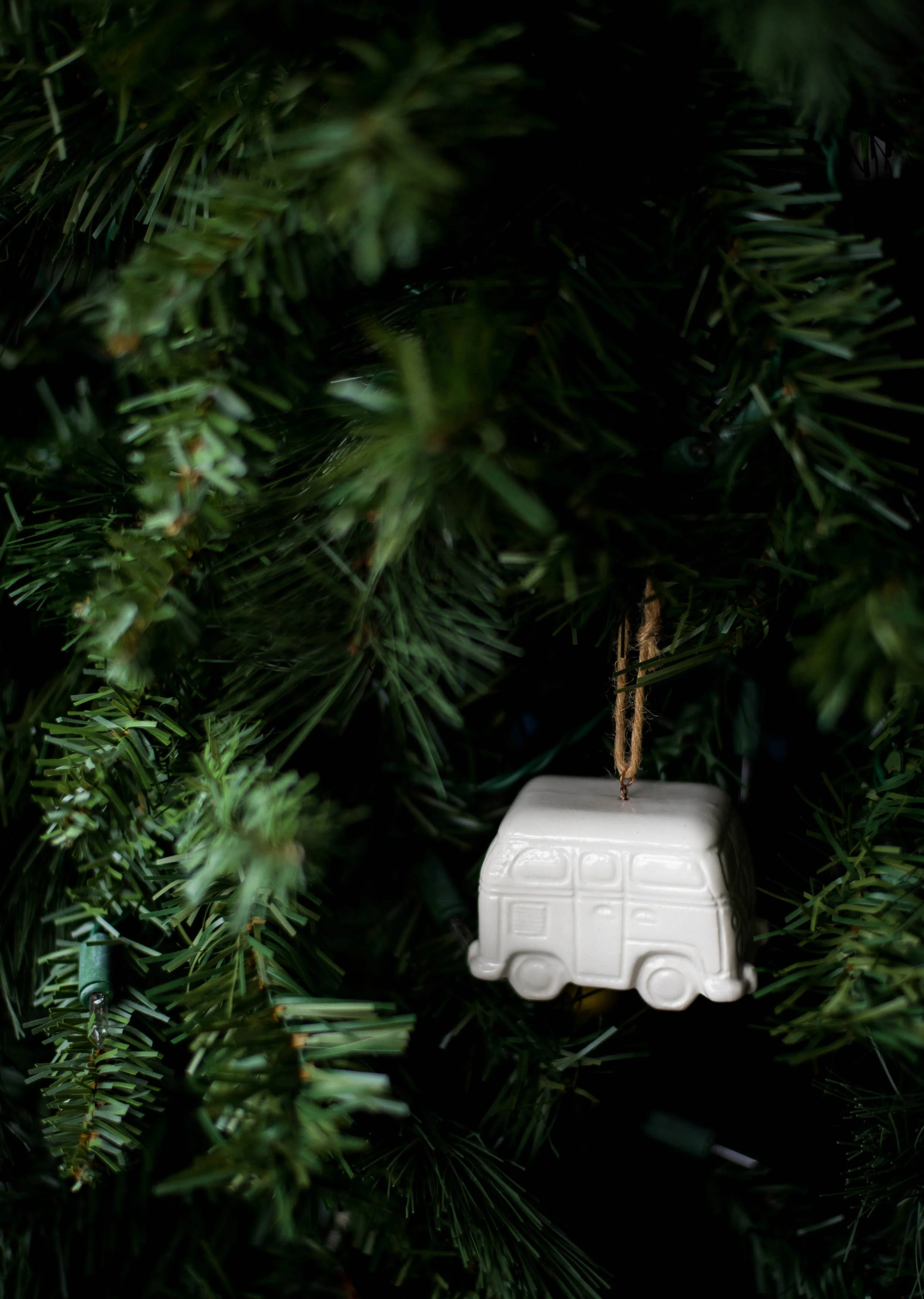 Handmade Porcelain Christmas Ornaments: Hot Air Ballon - Image 9