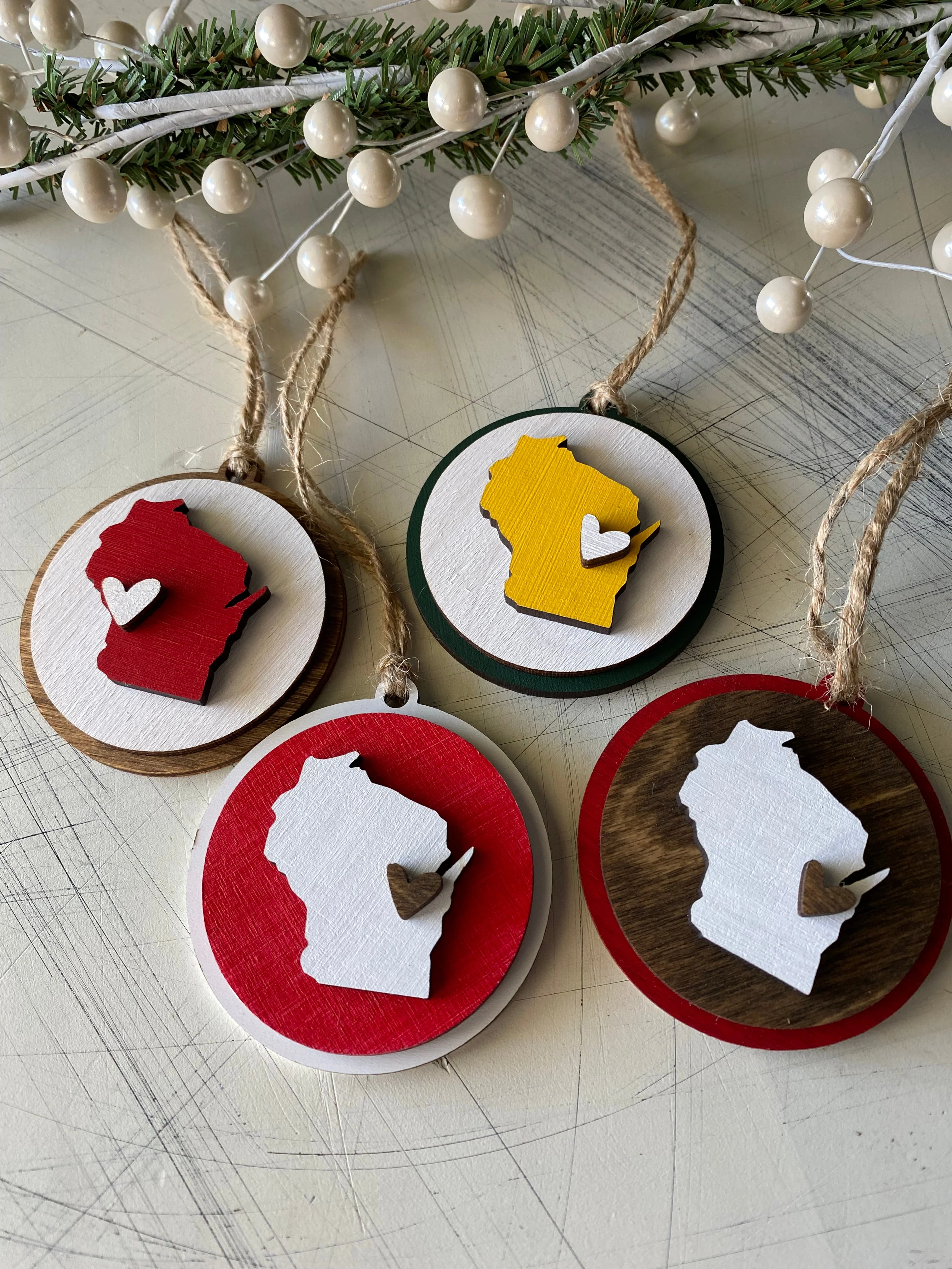 Handmade Wisconsin round ornament with heart - customizable! - Image 2