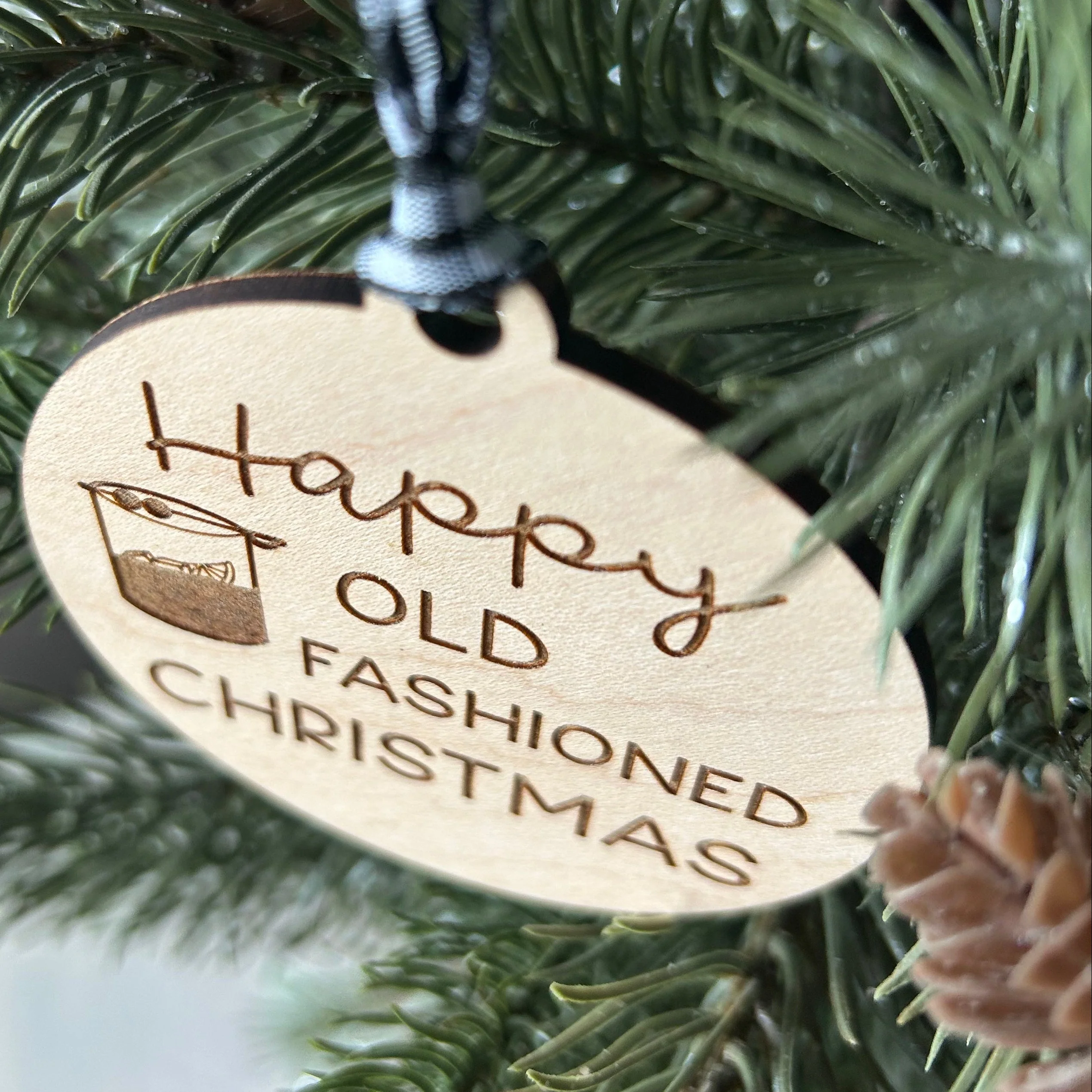 Happy Old Fashioned Christmas maple ornament - Image 4