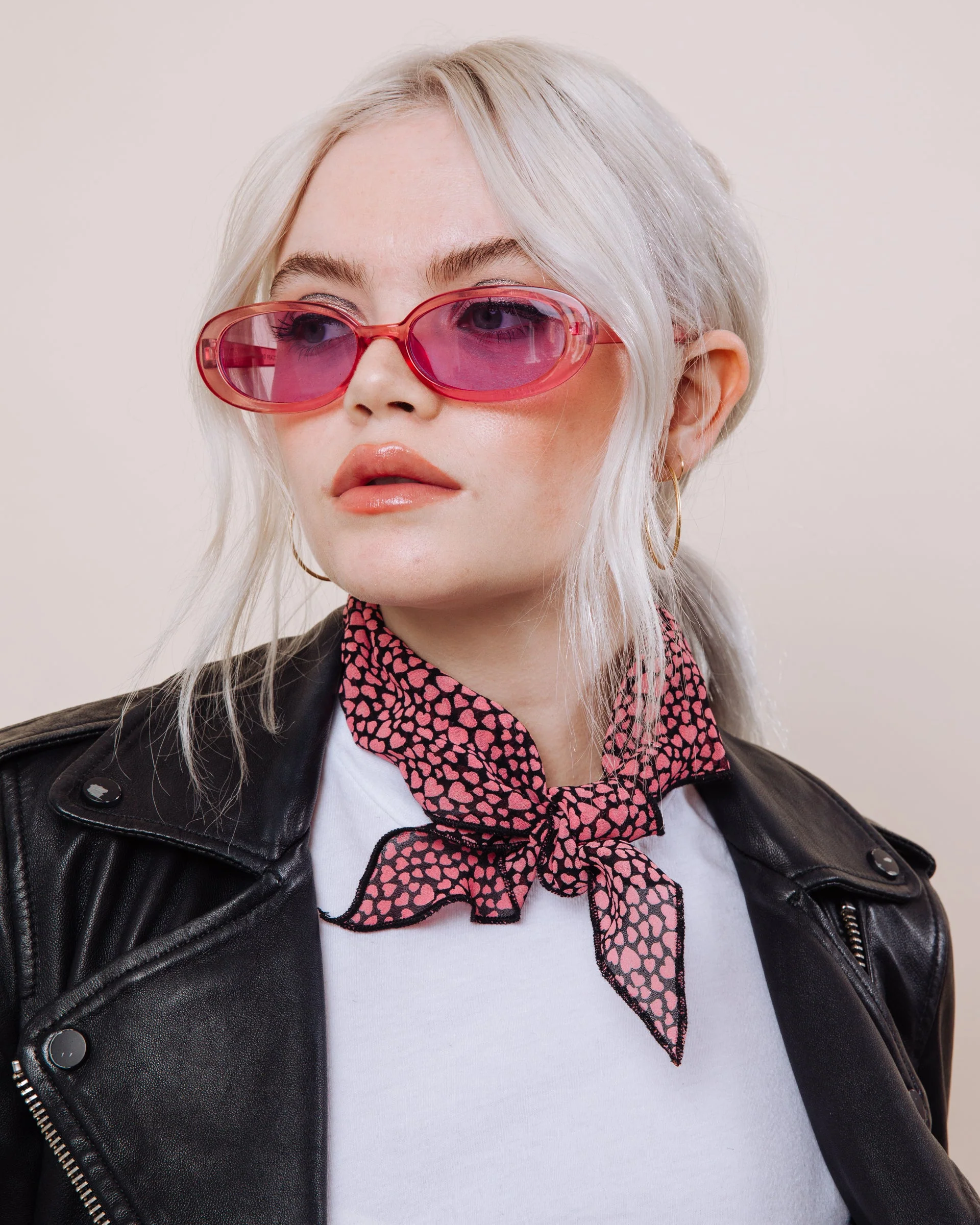 Heartbreaker - Convertible Scrunchie Tie - Image 8