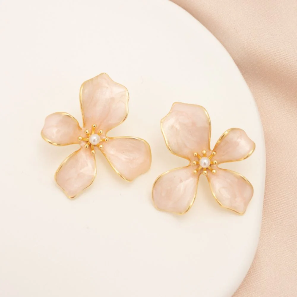 Hope in Bloom Flower Post Earrings - Misty Rose - Image 4