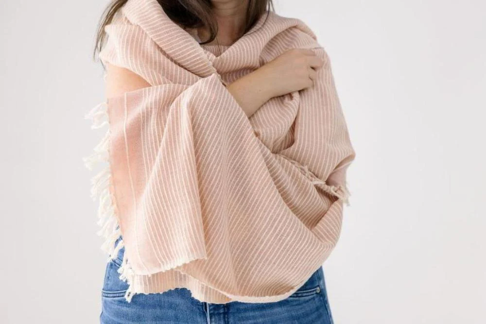 Judith Handwoven Ethiopian Cotton Shawl - Image 5