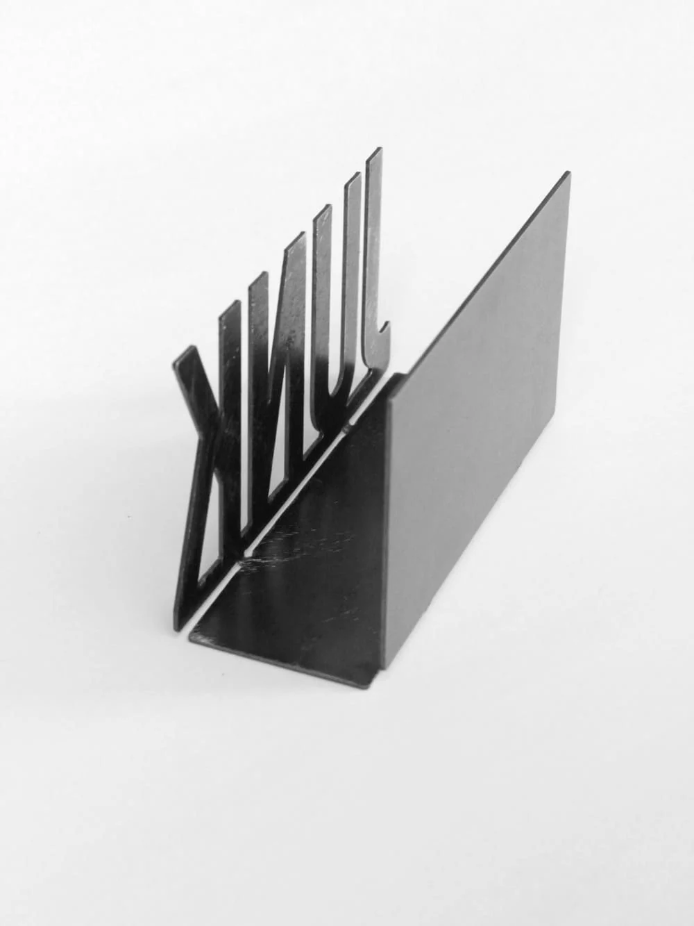 Junk Mail Modern Metal Mail Holder - Image 6