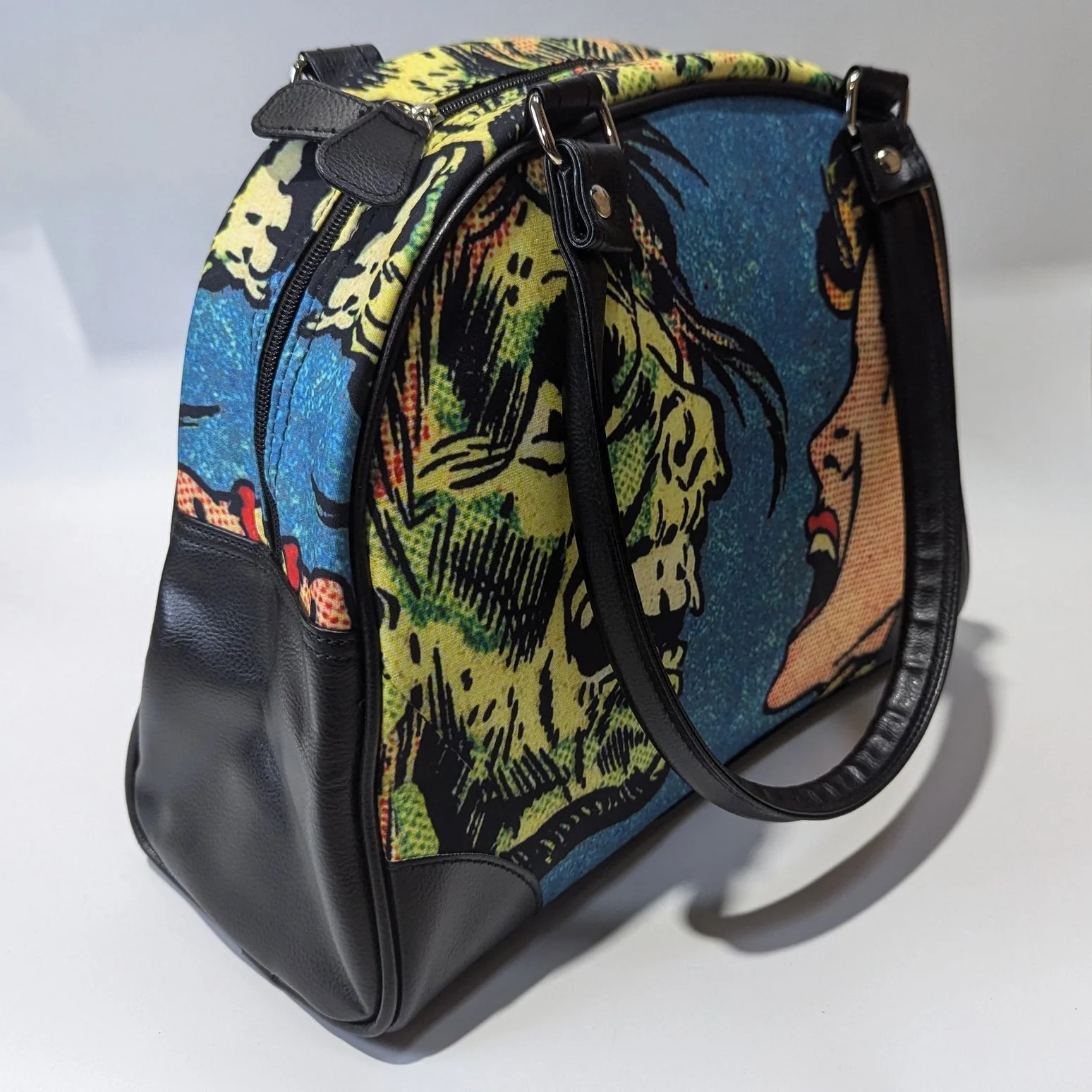 Kiss of Death Purse - Image 3