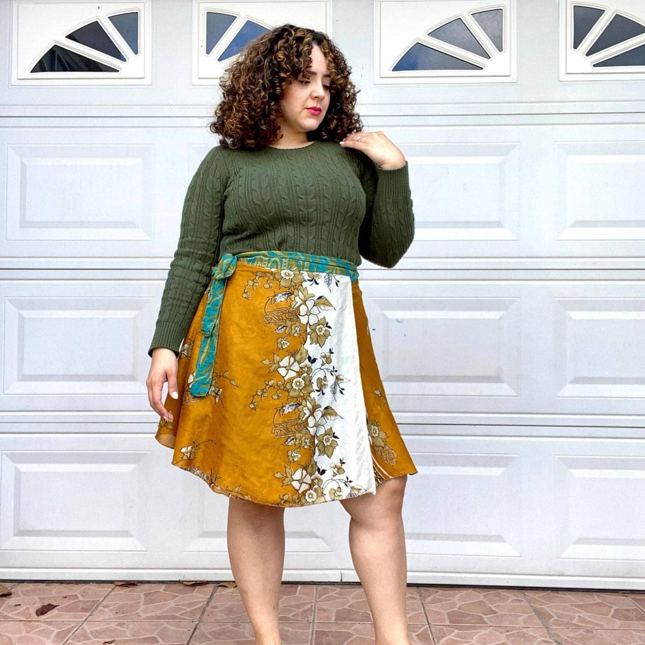 Knee-Length: "Mini" Sari Wrap Skirts - Image 7