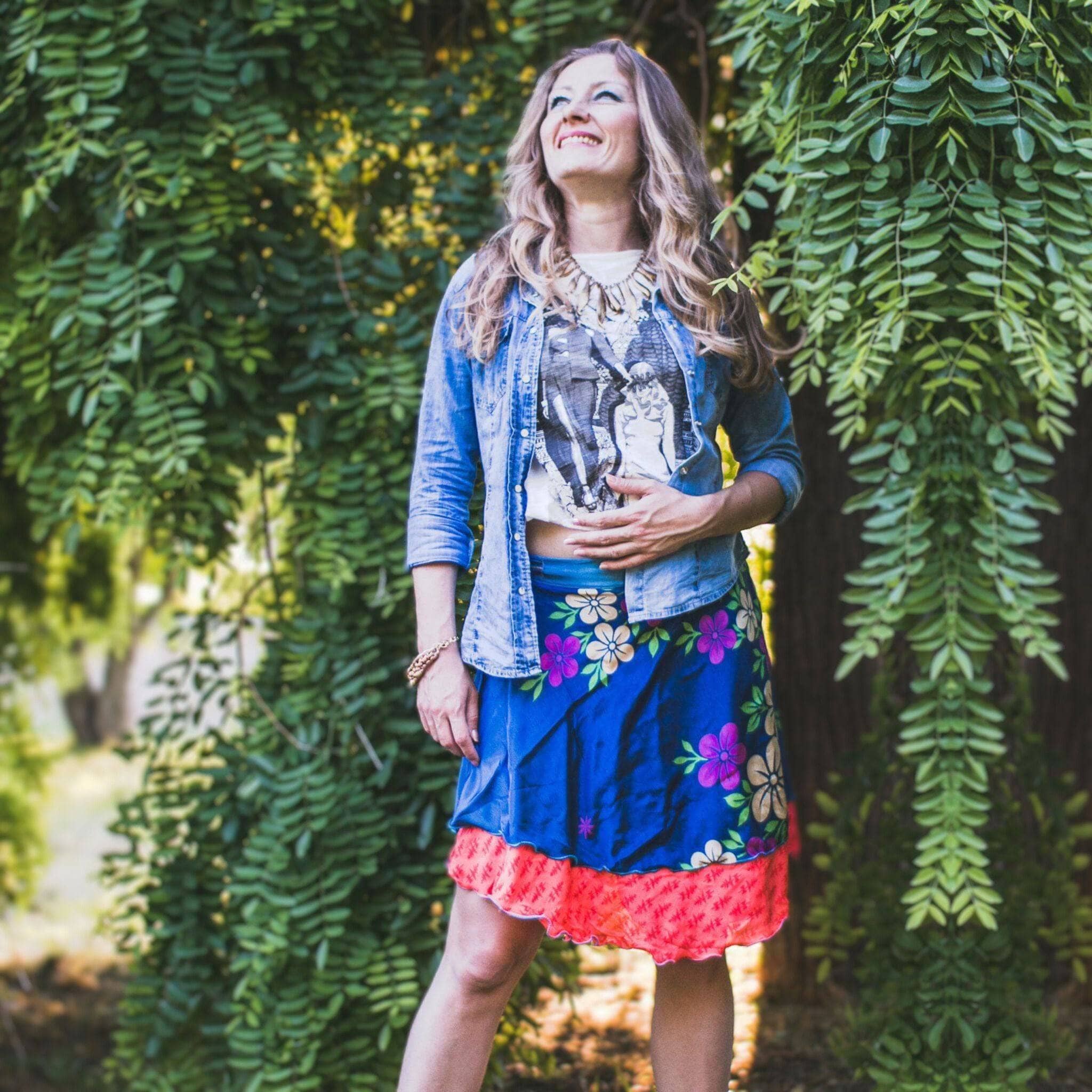 Knee-Length: "Mini" Sari Wrap Skirts - Image 9