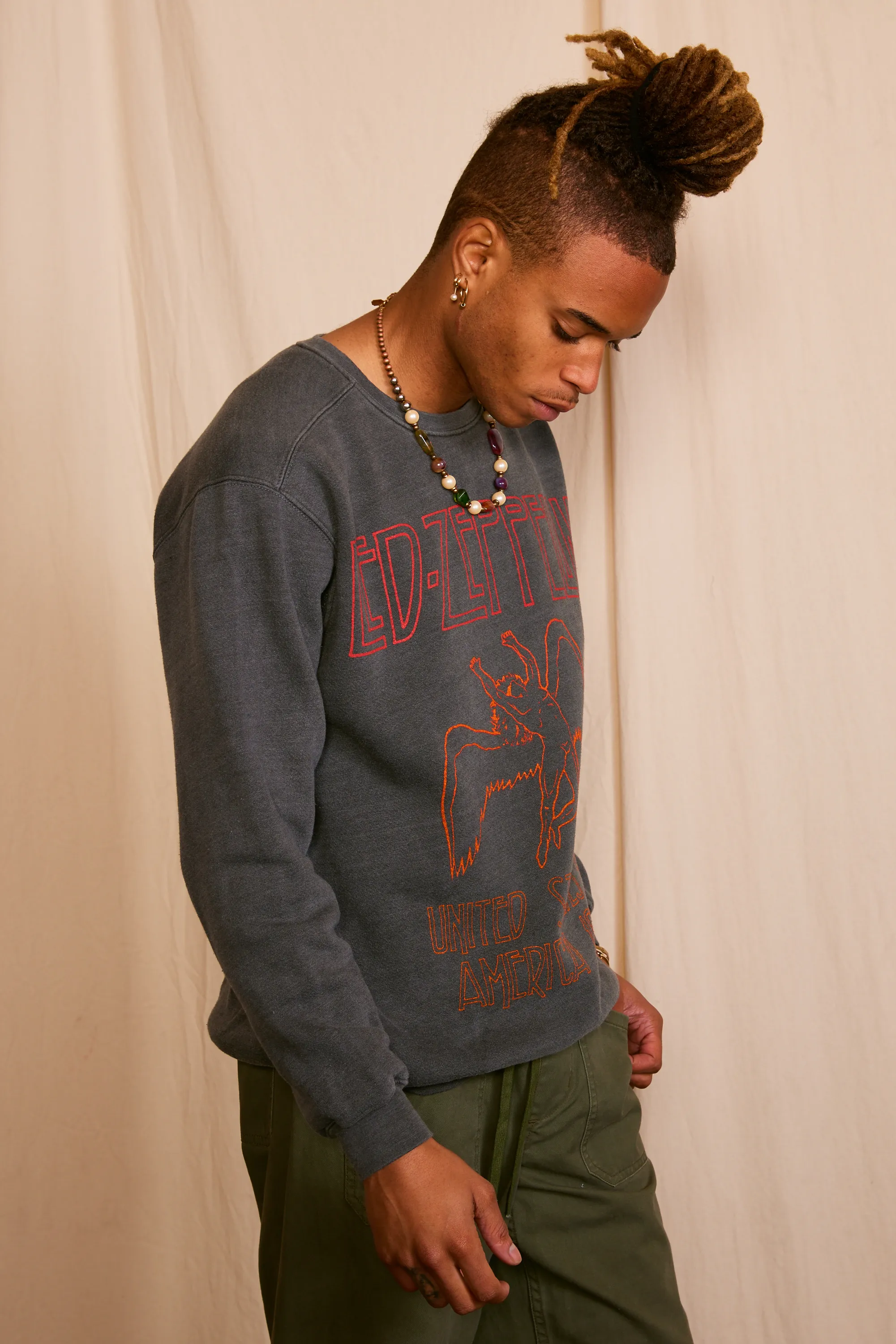 Led Zeppelin USA 1977 Men's Sweatshirt - Image 5