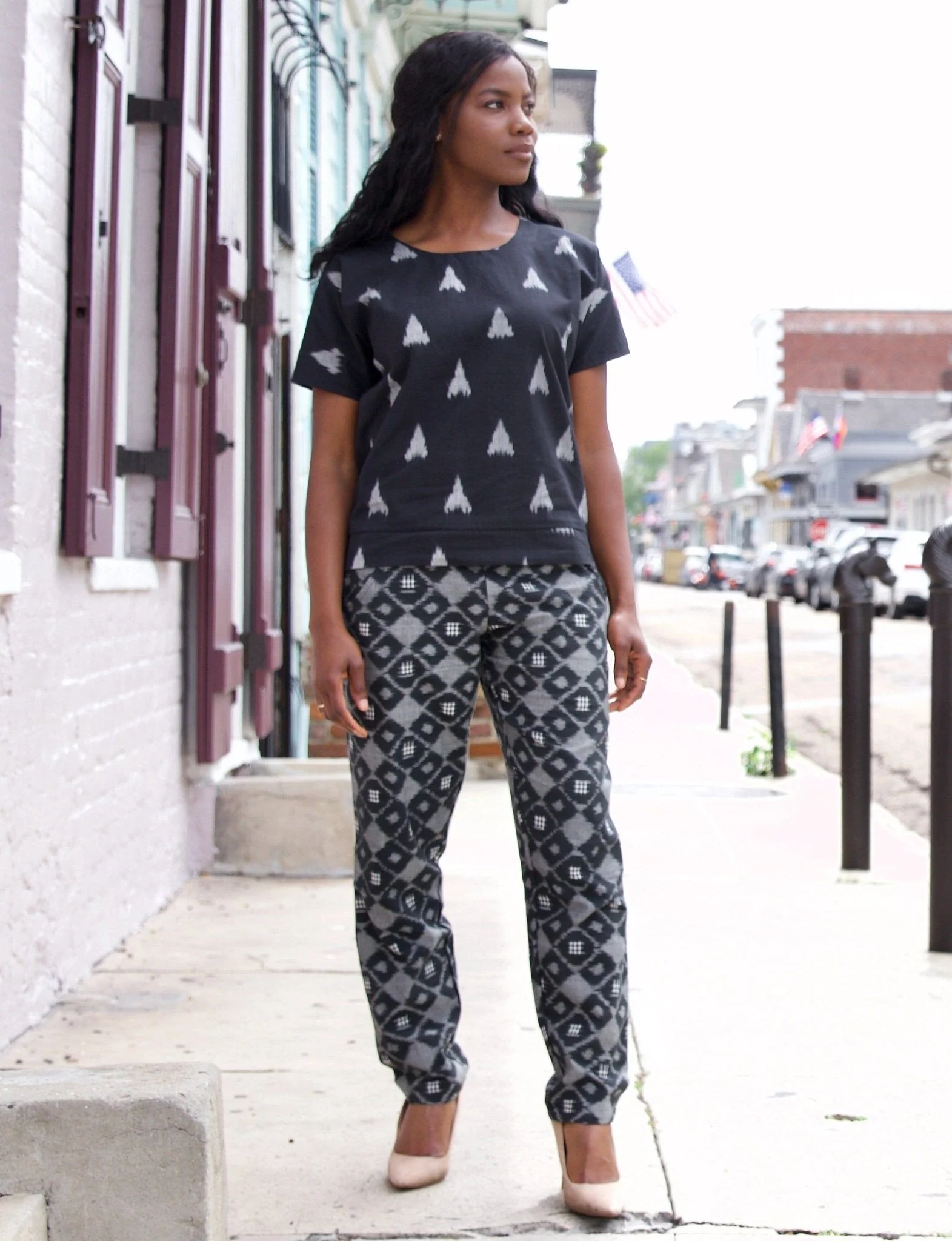 Leo Triangle Top (White Triangles) - Image 3