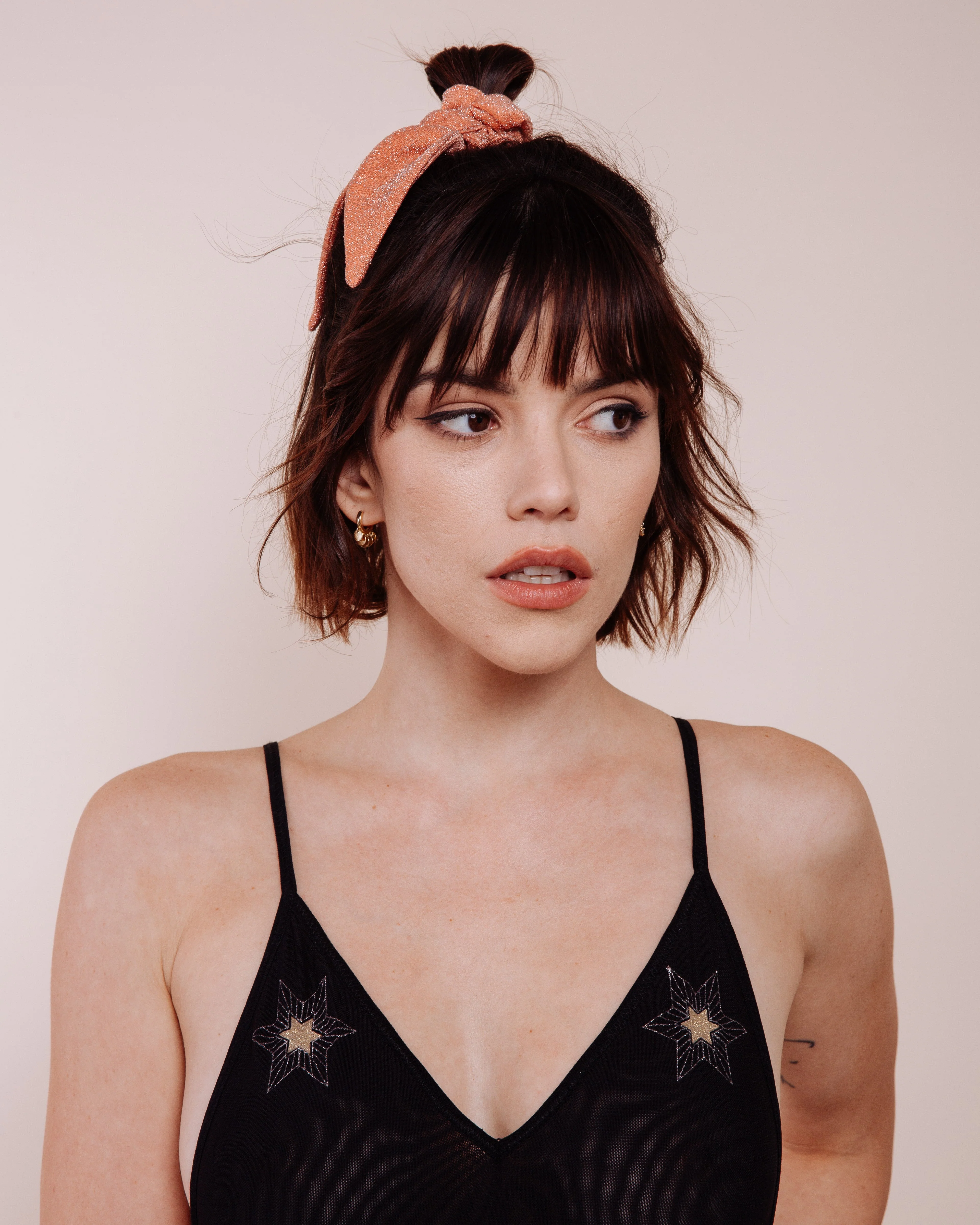 Little Queenie - Scrunchie Tie - Image 3