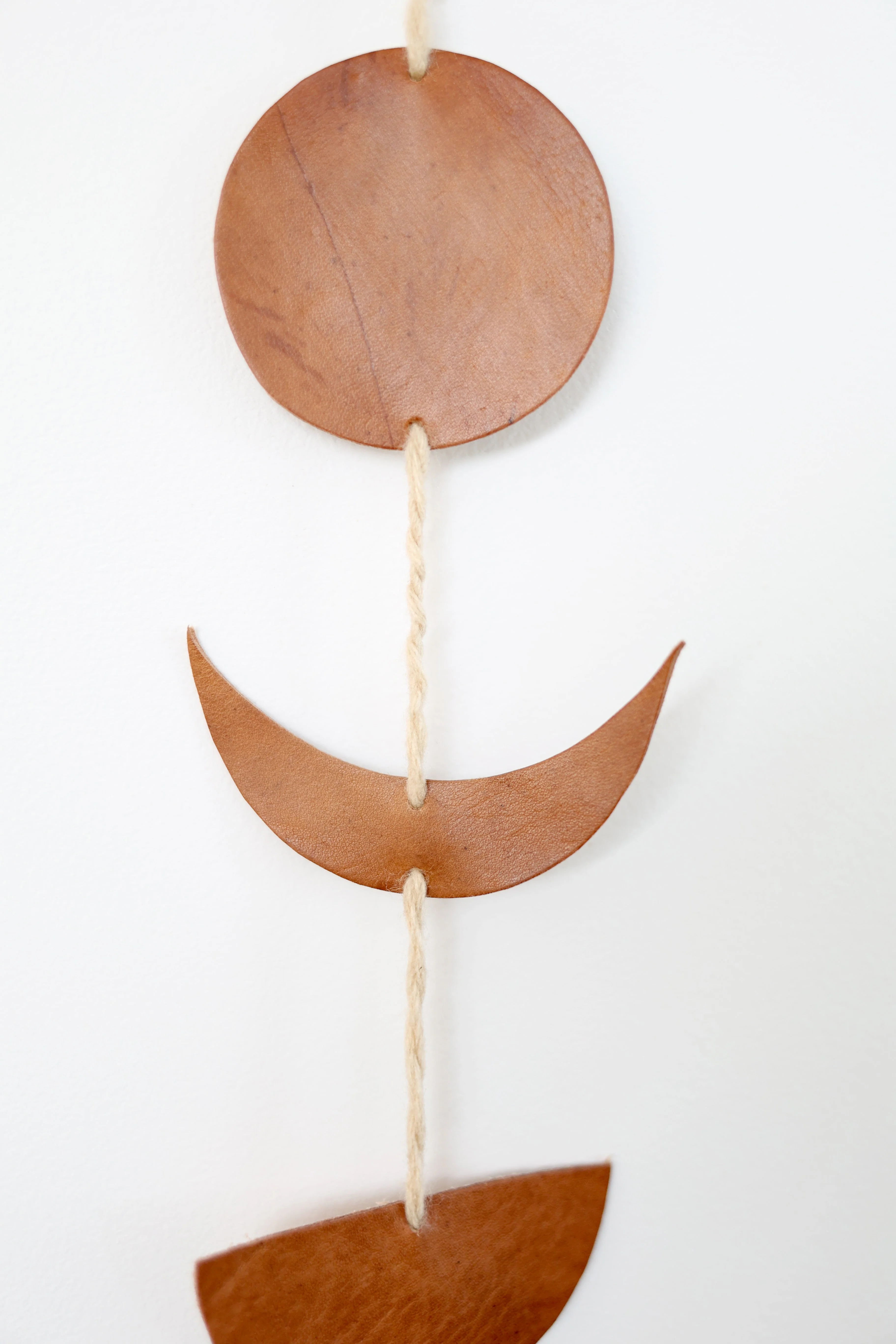 Luna Moon Phase Garland - Image 4