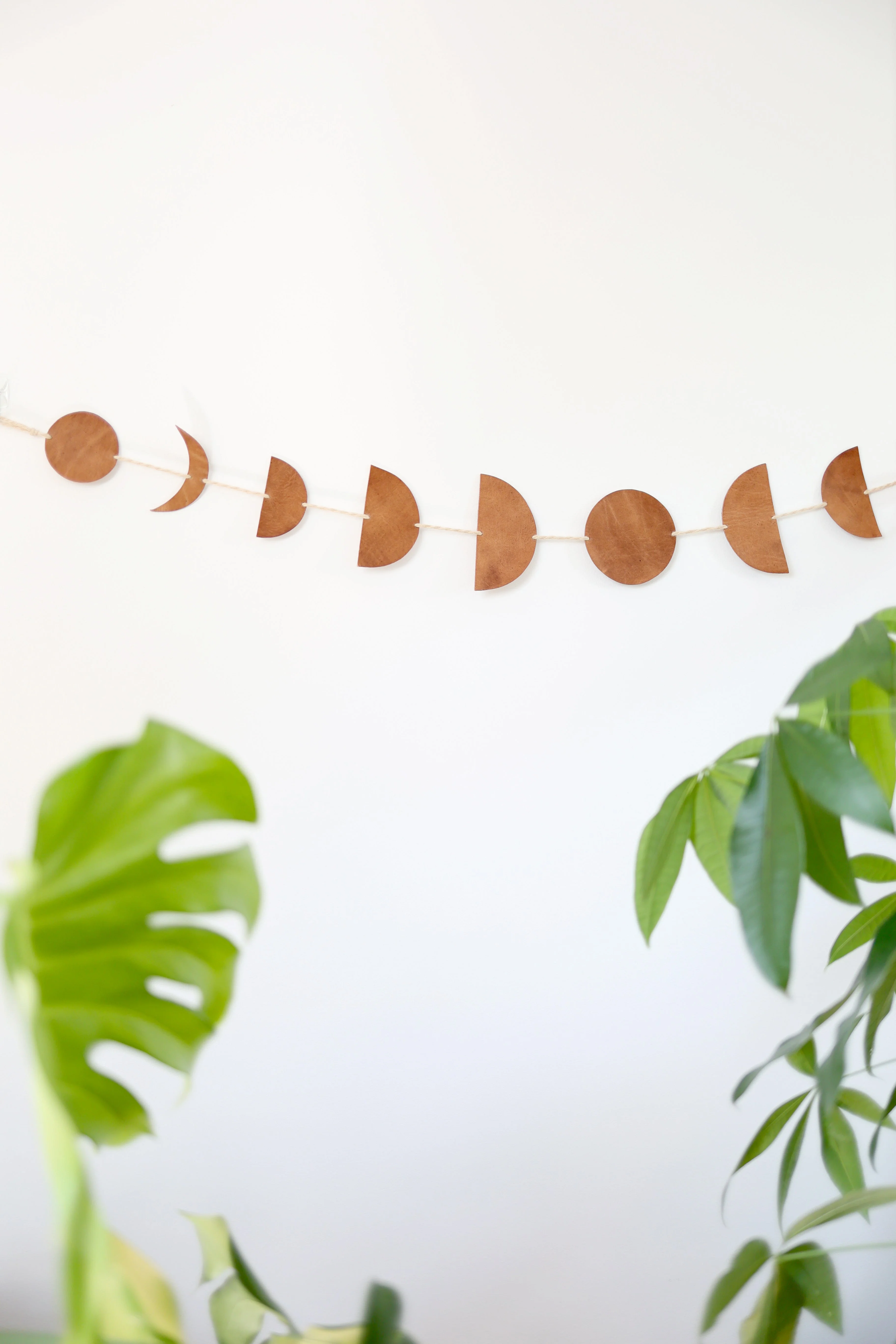 Luna Moon Phase Garland - Image 7