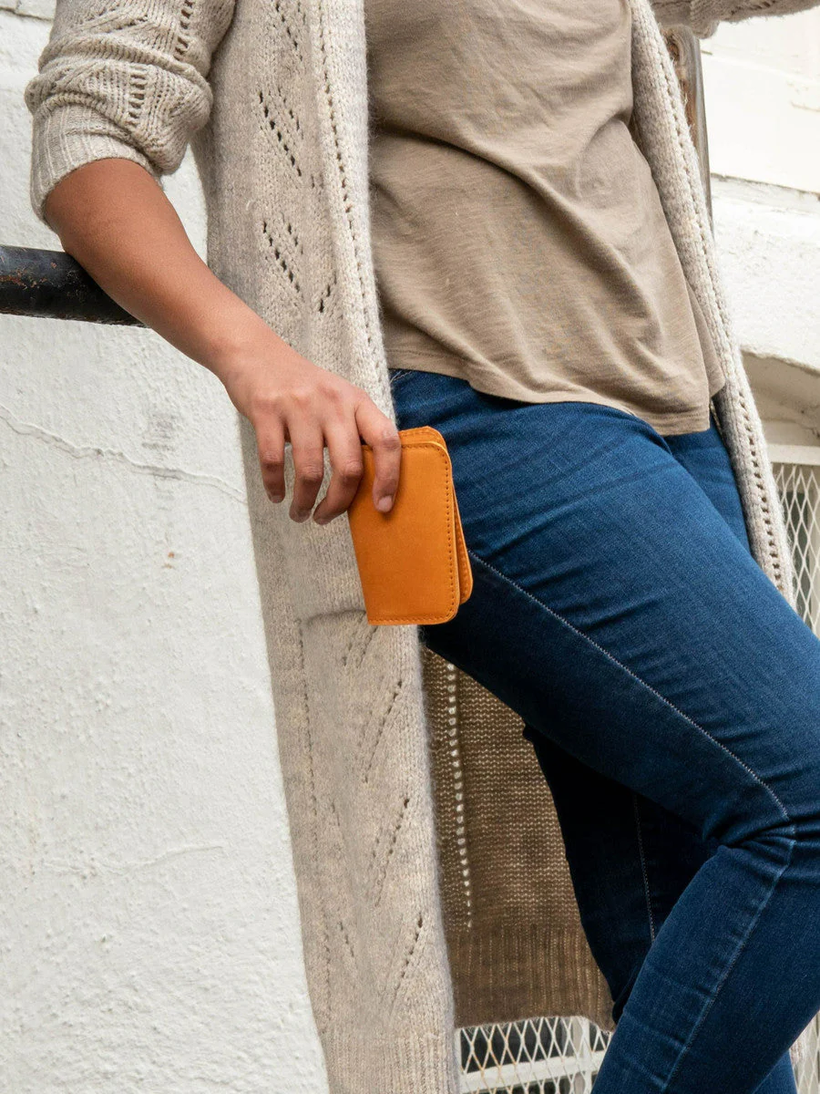 Luxe Leather Pocket Wallet - Image 2
