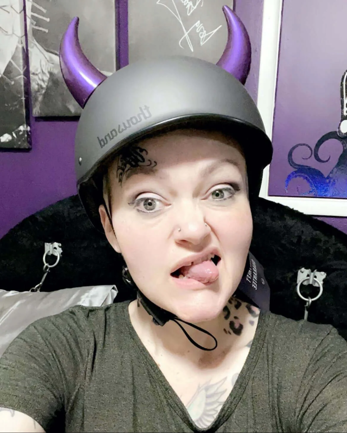 MagNeatOhz: Large Purple Devil Horns for Helmet - Image 6