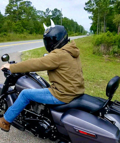 MagNeatOhz: Large White Devil Horns for Helmet - Image 7