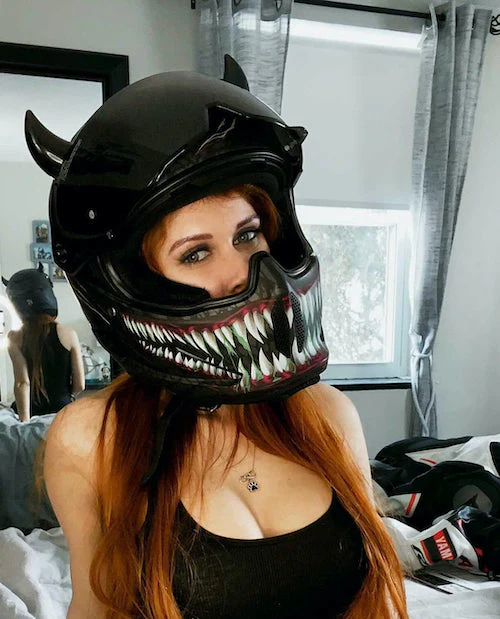 MagNeatOhz: Small Black Devil Horns for Helmet - Image 10