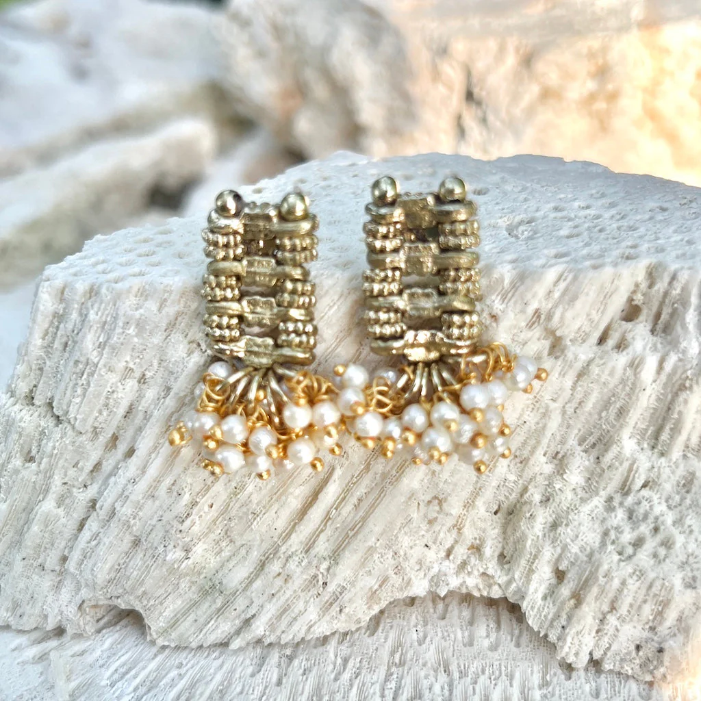 Marisa Pearl Earrings - Image 2