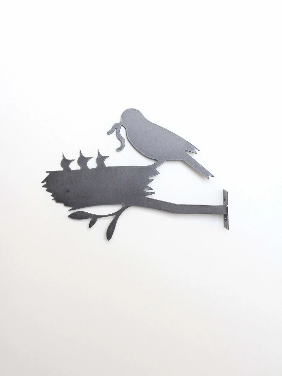 Metal Bird Statue - Mama and Baby Birds Statue - Image 7