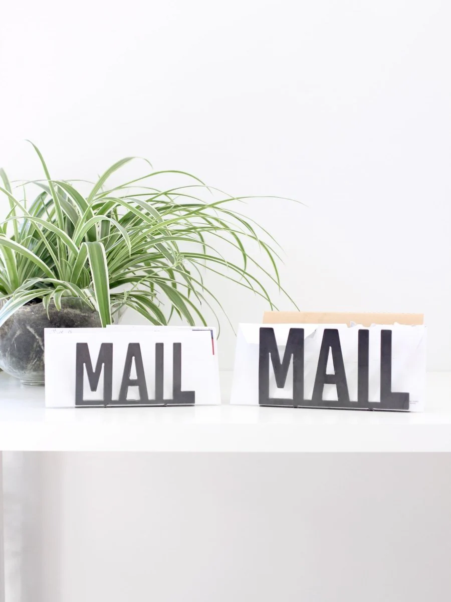 Metal Mail Organizer - Image 3