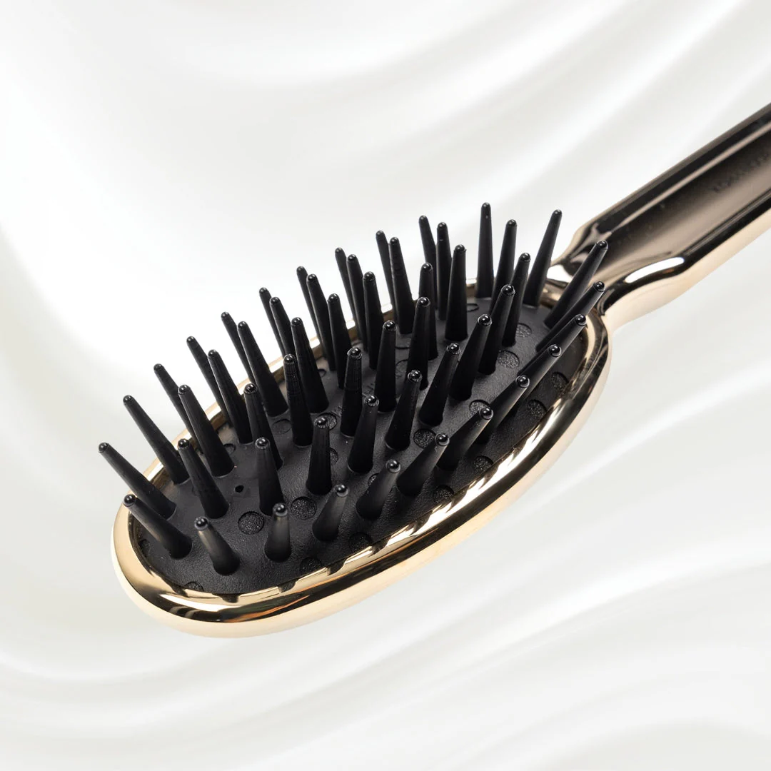 Metallic Pneumatic Detangling Hairbrush - Image 11