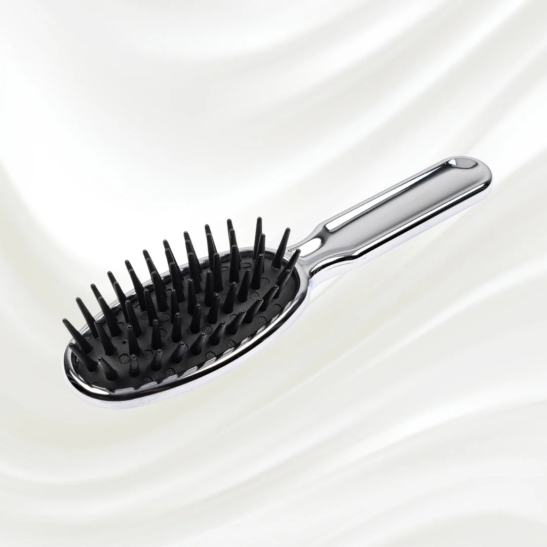 Metallic Pneumatic Detangling Hairbrush - Image 6