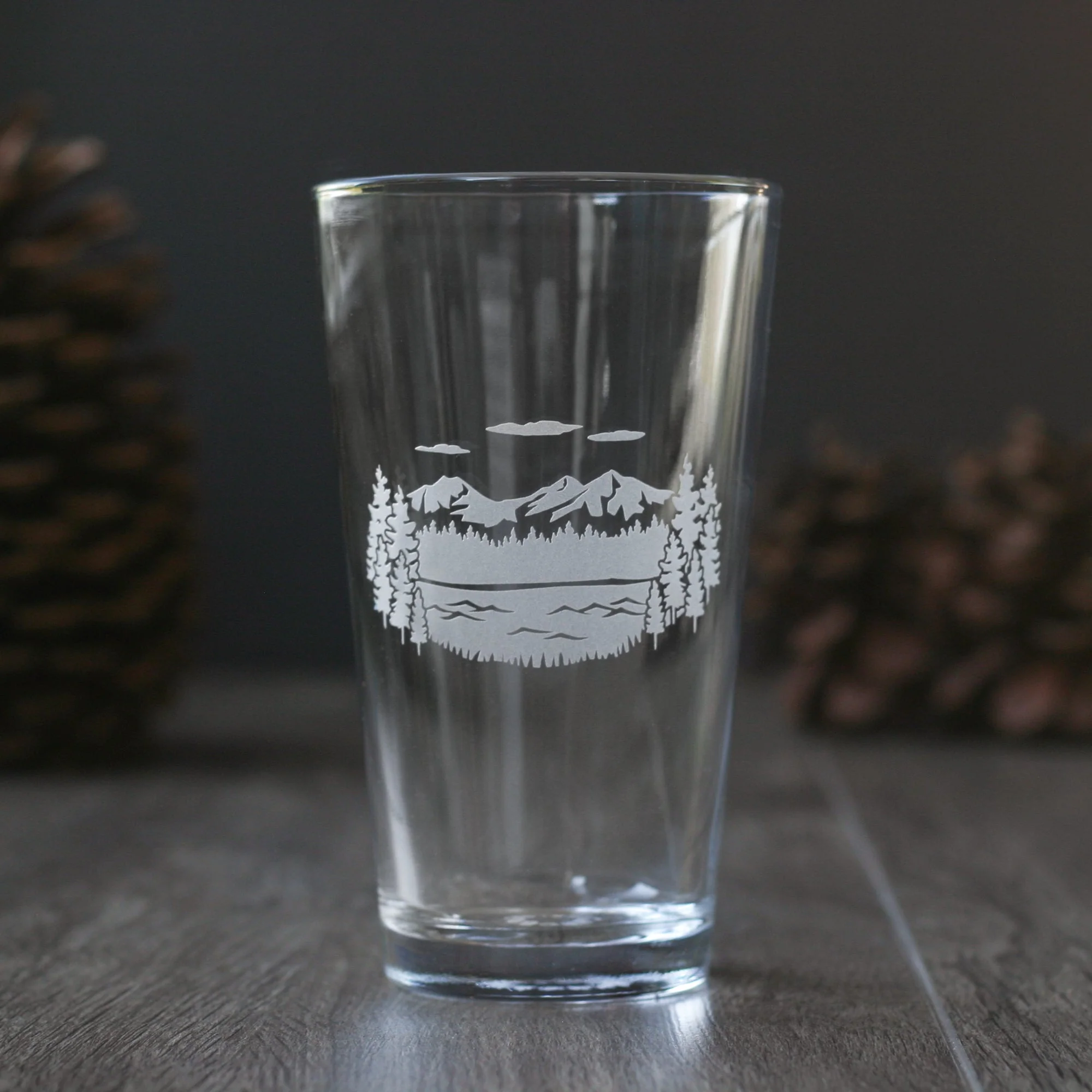 Mountain Pint Pint Glass - etched glassware - Image 2