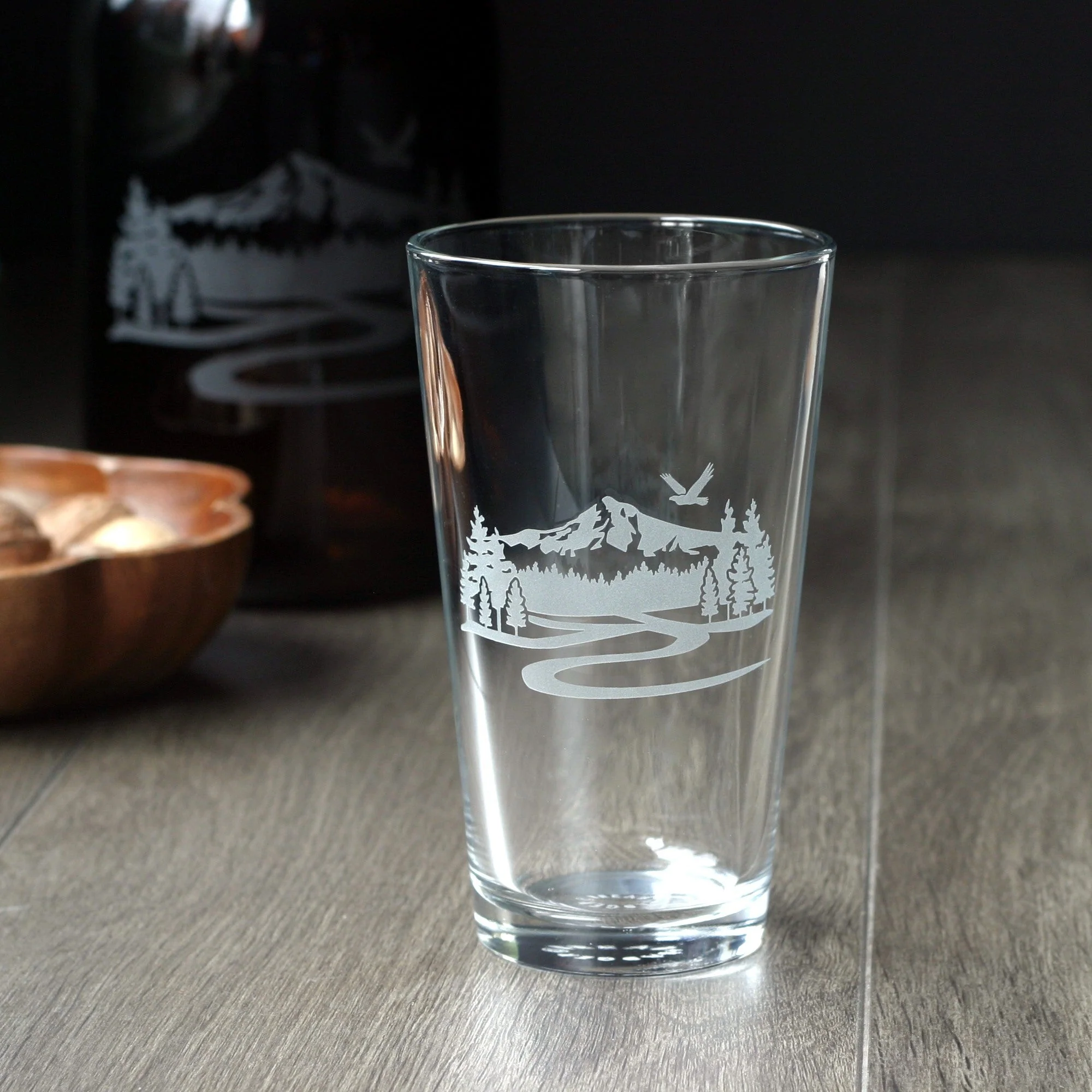Mountain Pint Pint Glass - etched glassware - Image 3