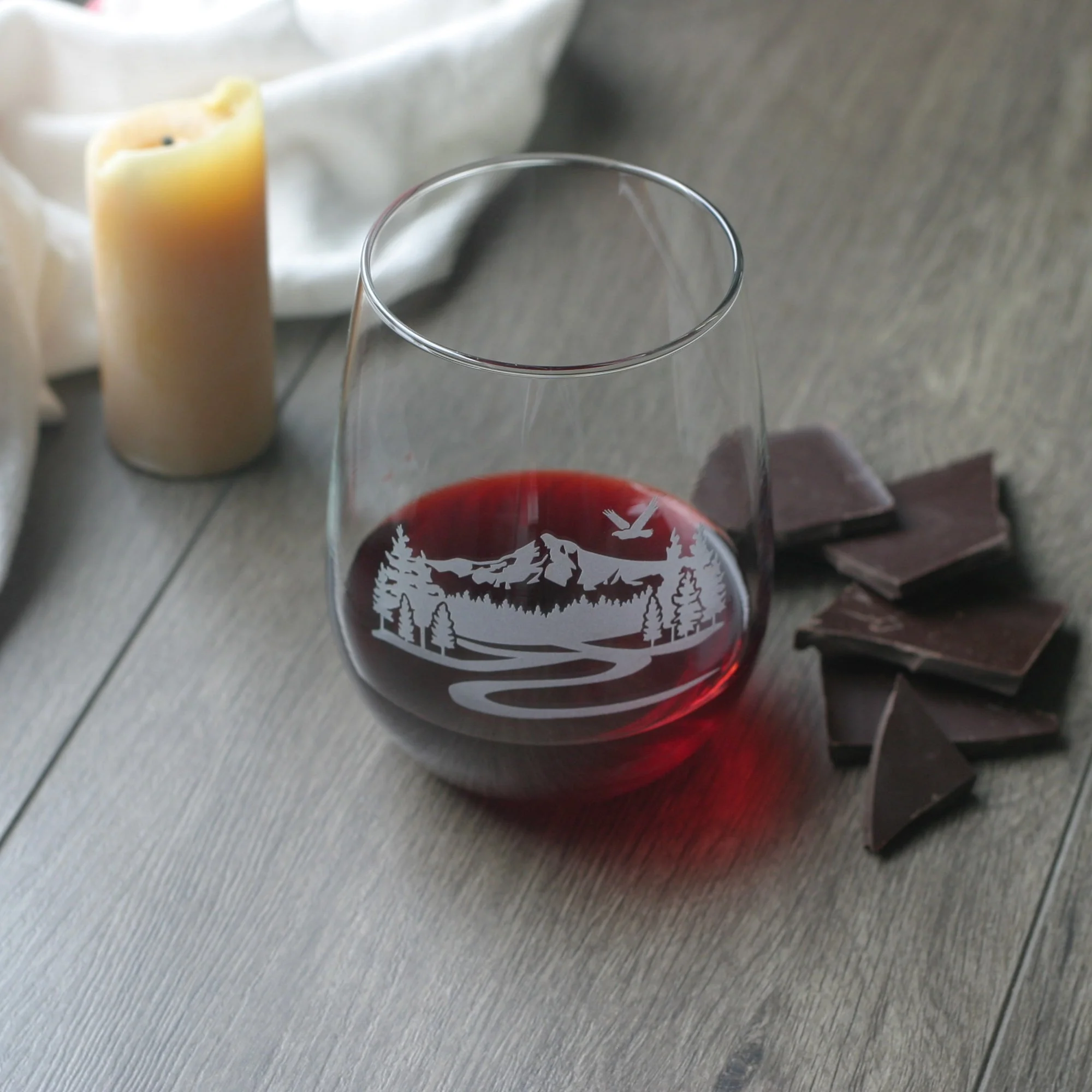 Mountain Trail Stemless Wine Glass - etched glassware - Image 6