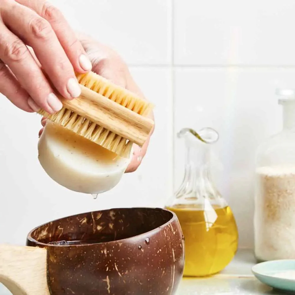 Natural Tampico Eco Max Premium Nail Brush - Image 3