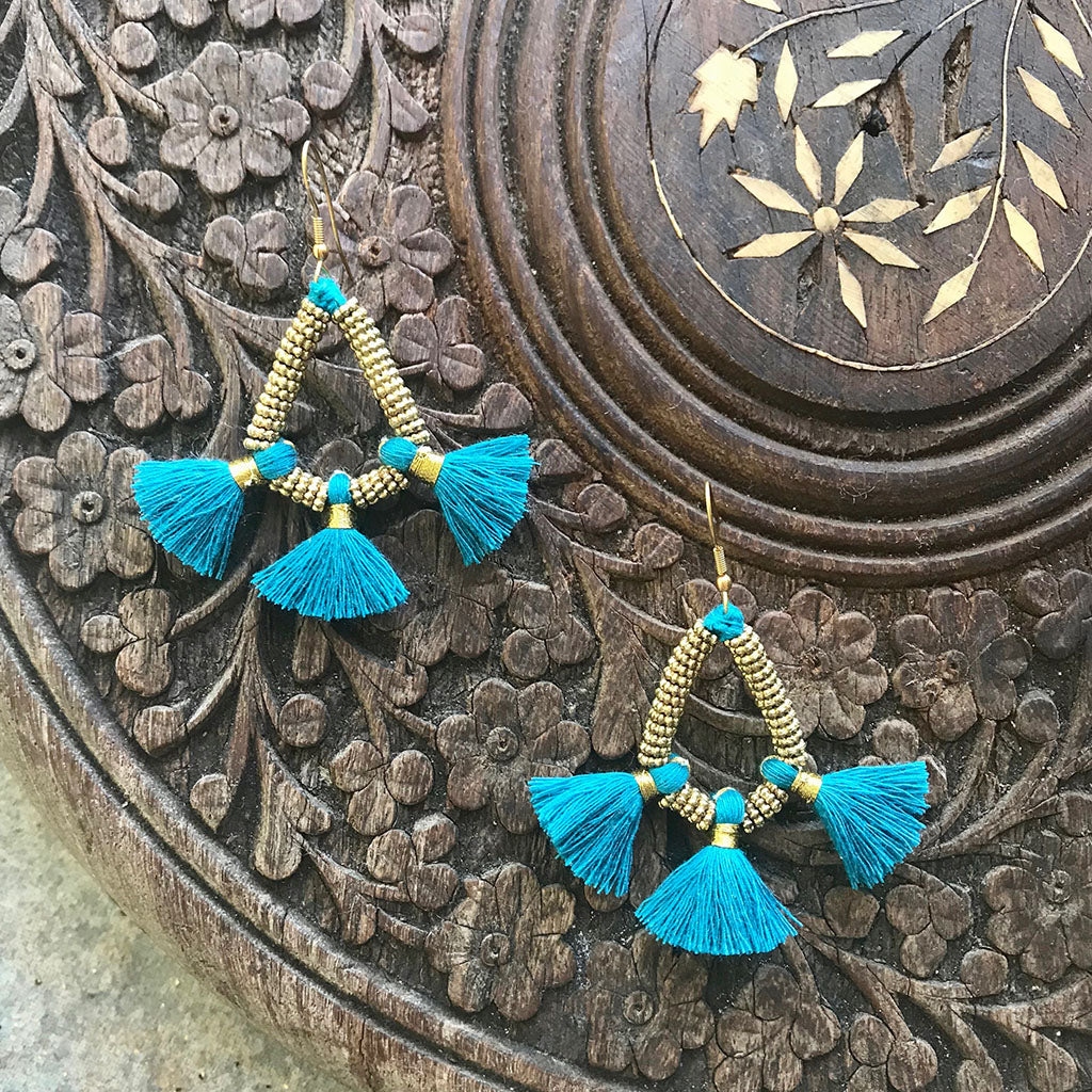 Nira Fringe Earrings - Image 4