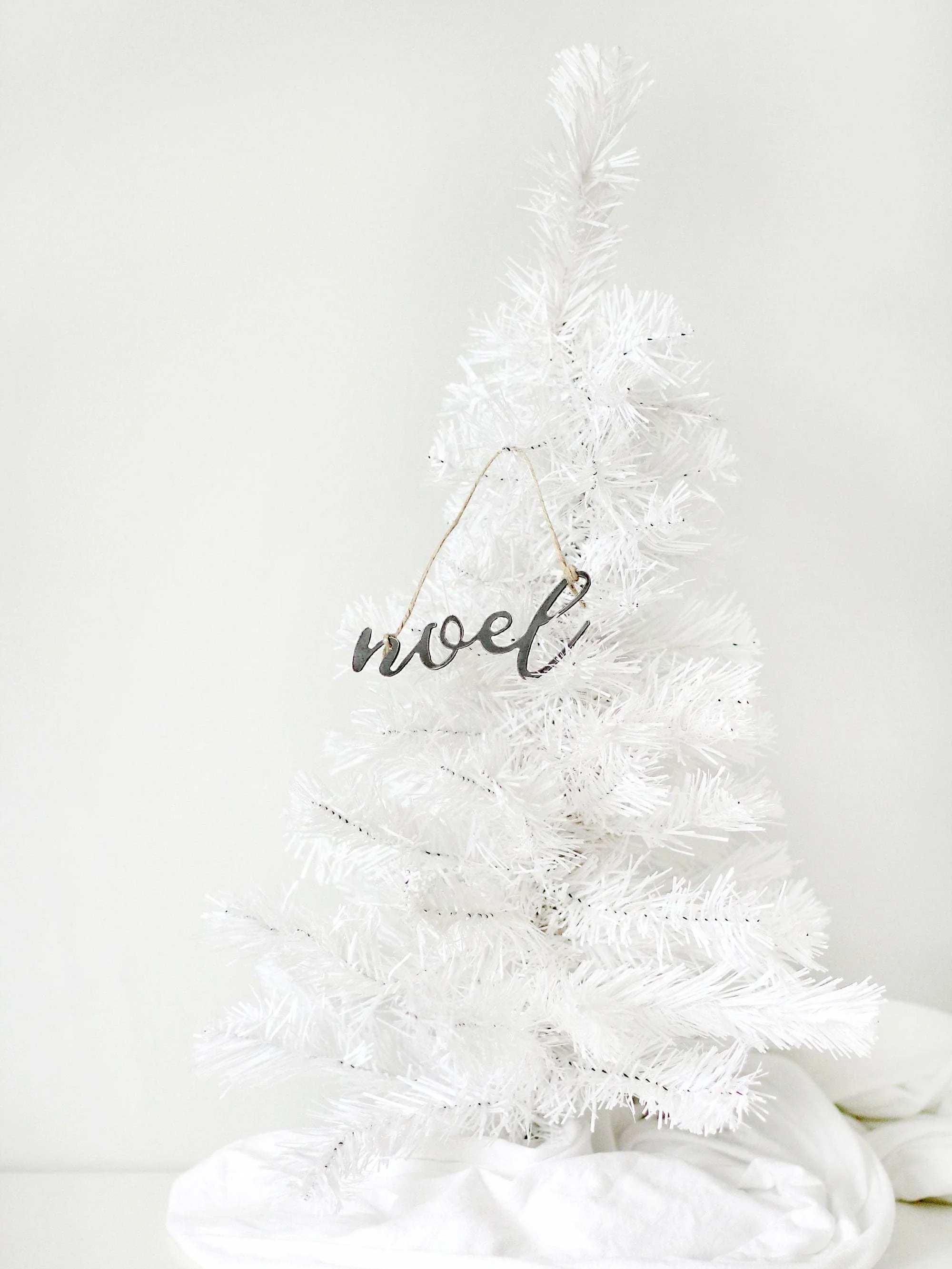 Noel Christmas Tree Ornament - Image 3