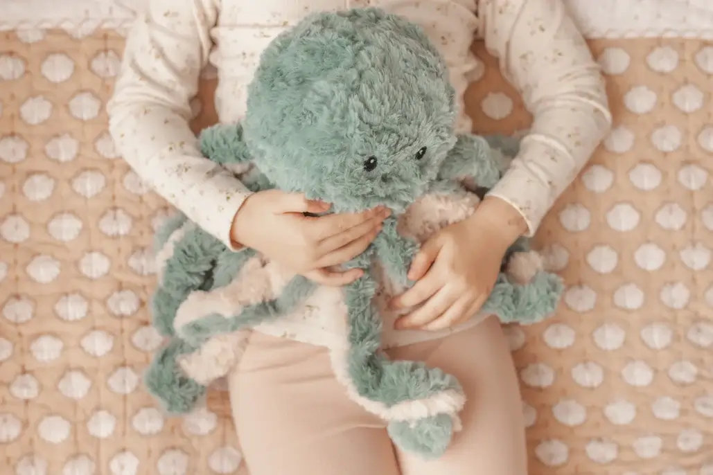 Ollie the Weighted Octopus Plush Toy - Image 9