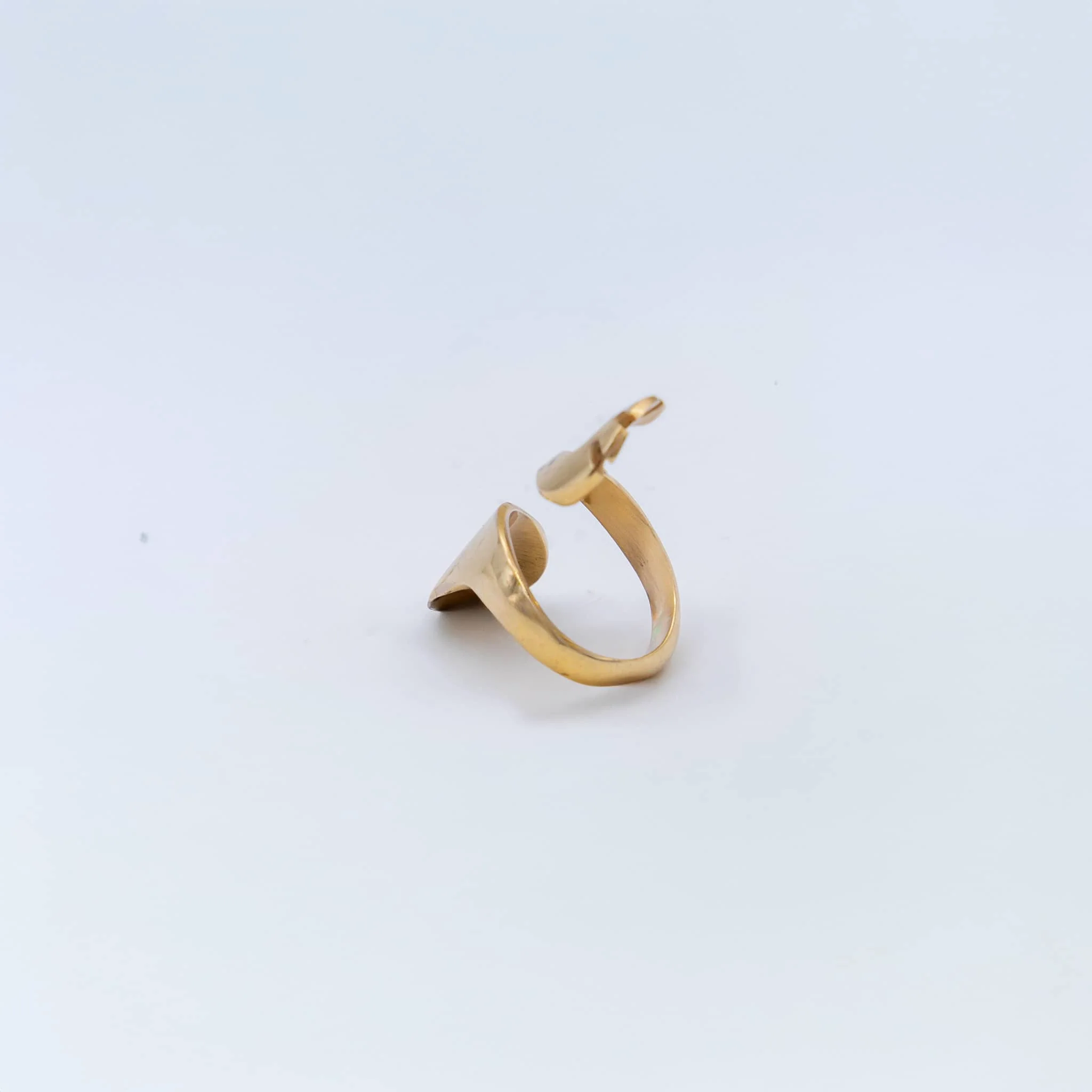 Open Wrap Crossover Ring | Mau - Image 3