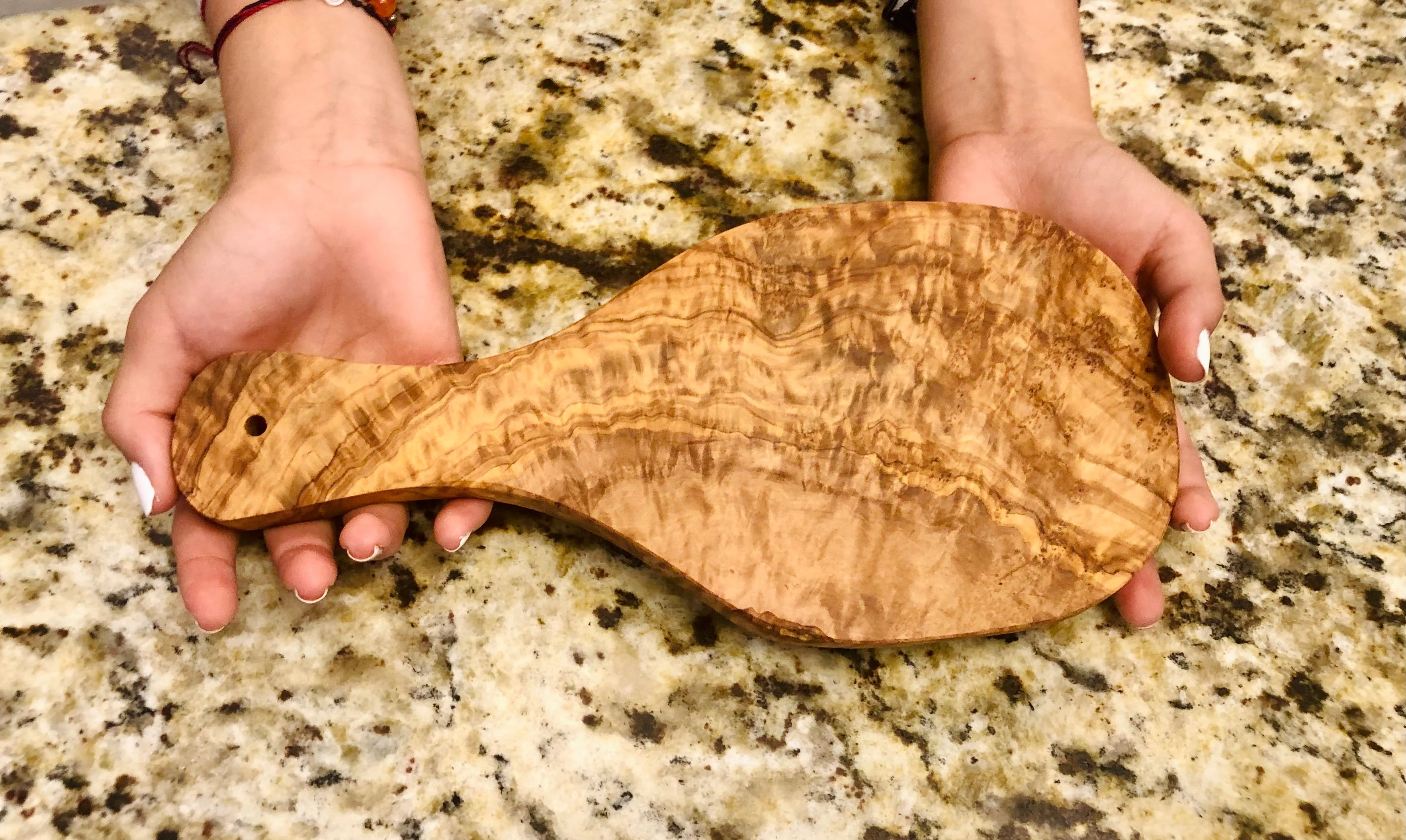 Original Olive Wood Cutting Board with Handle - Image 11