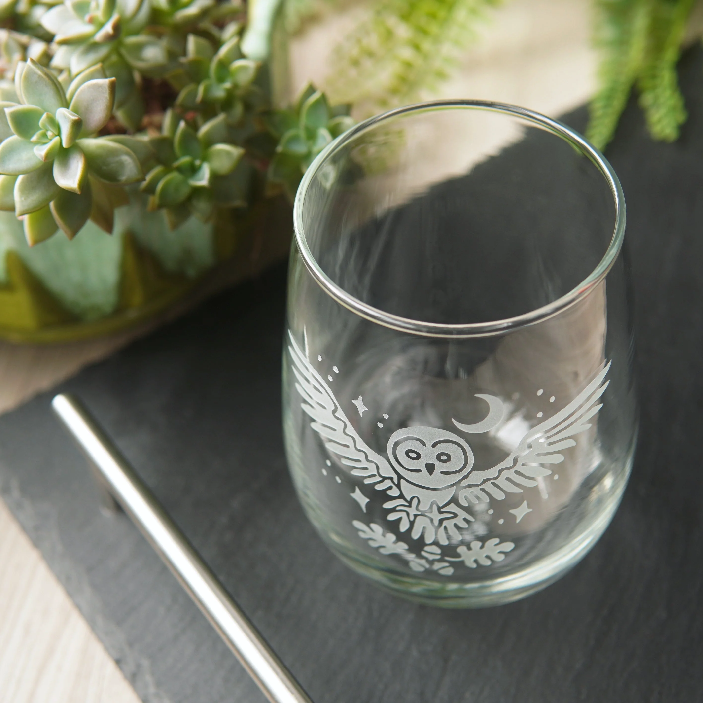 Owl + Oak Stemless Wine Glass - etched glassware - Image 4
