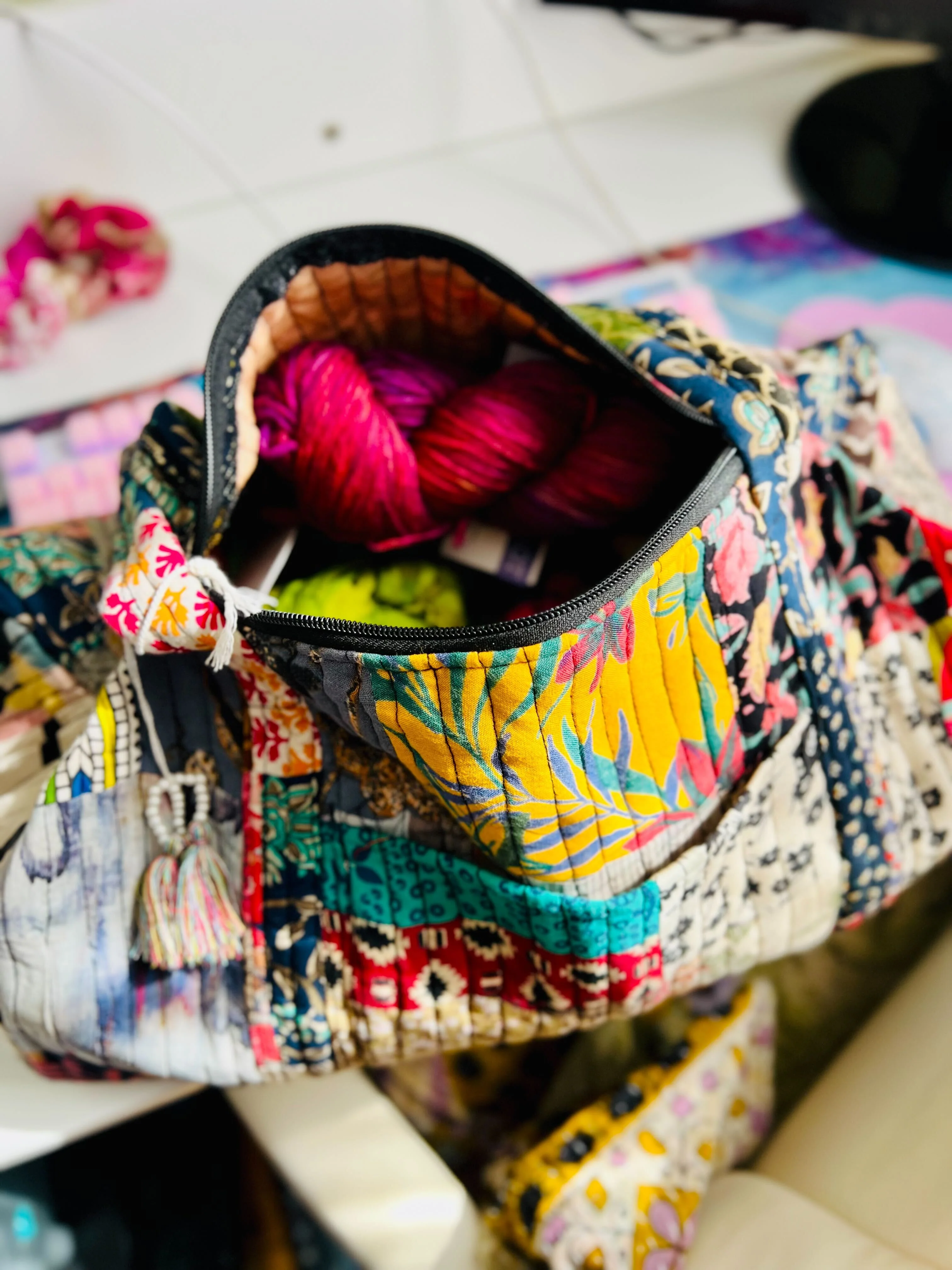 Patchwork Quilted Duffle Bag - Image 5