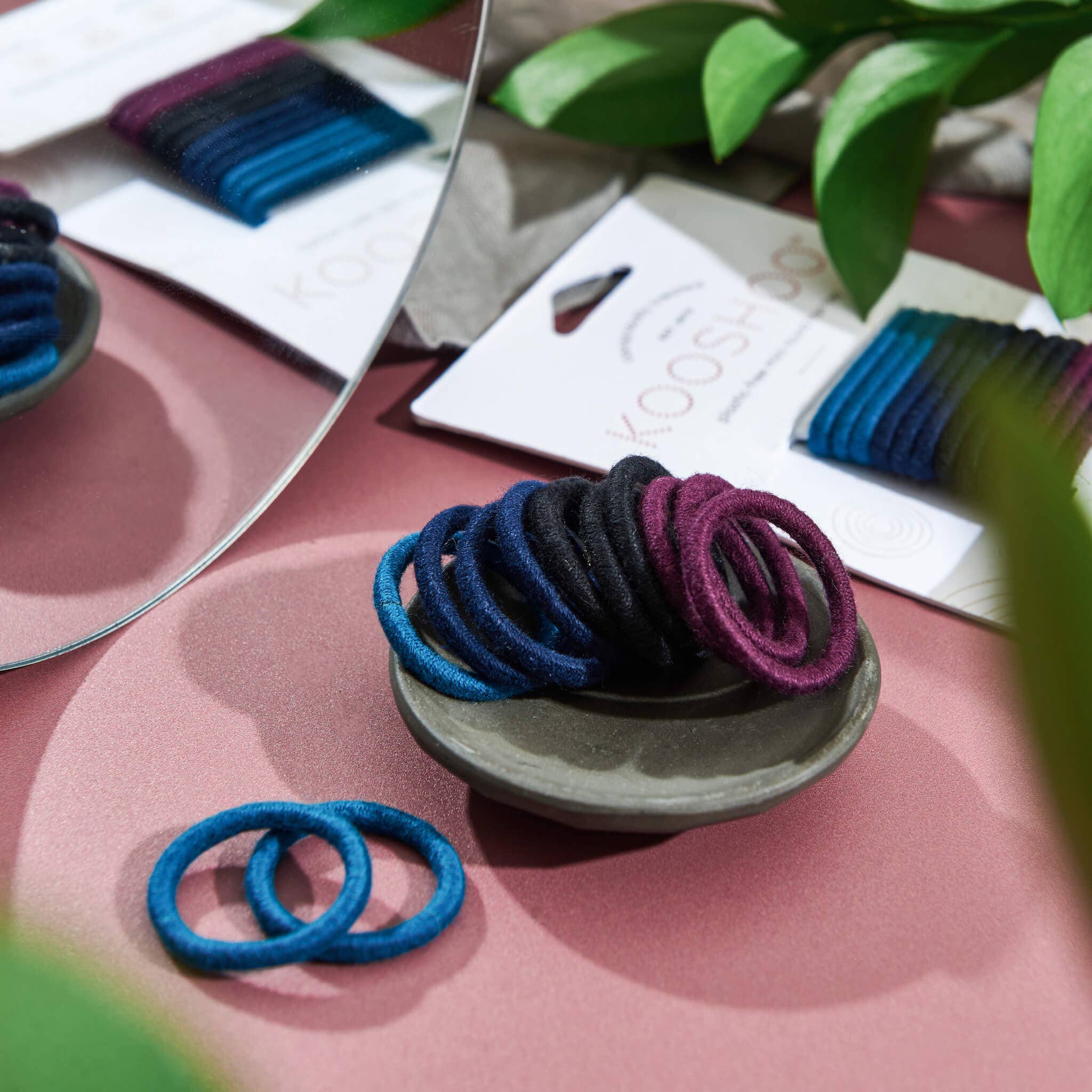 Plastic-free Round Hair Ties - Mini 12-pack - Dark Hues - Image 11