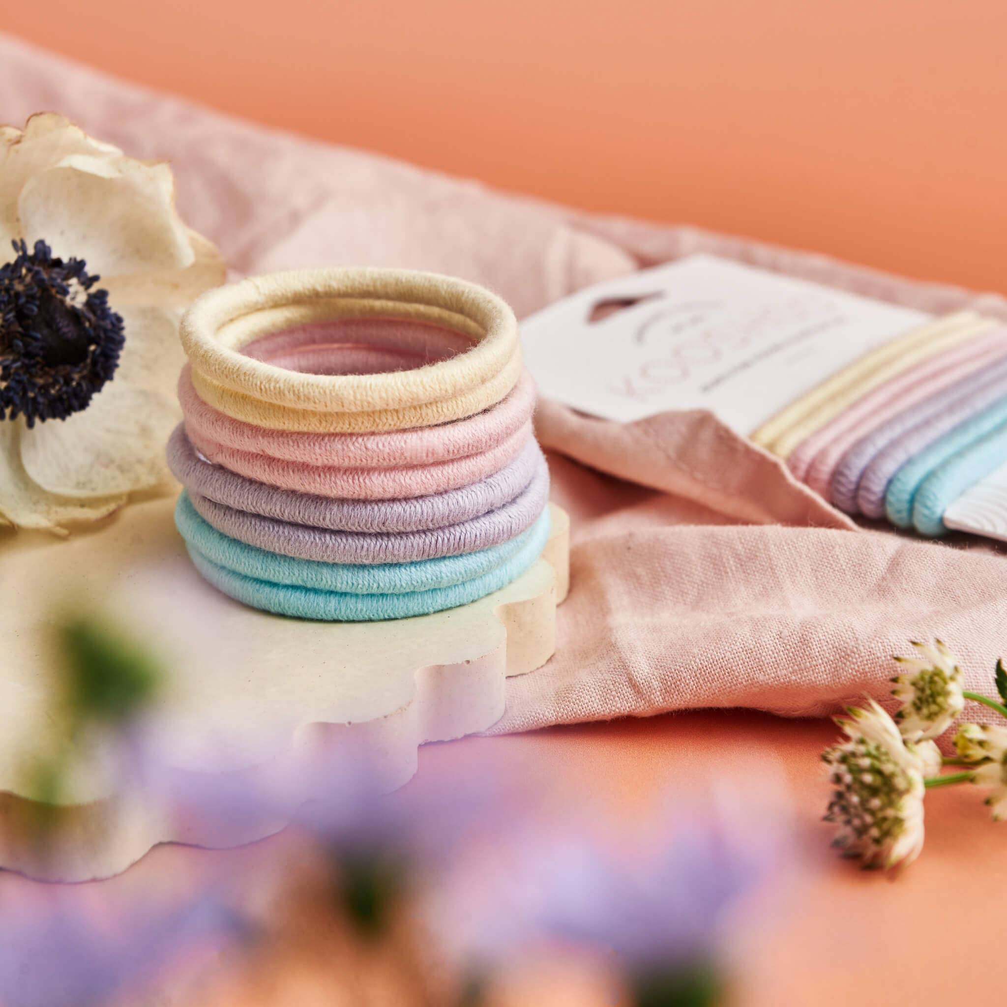 Plastic-free Round Hair Ties - Mondo 8-pack - Pastel Blooms - Image 10