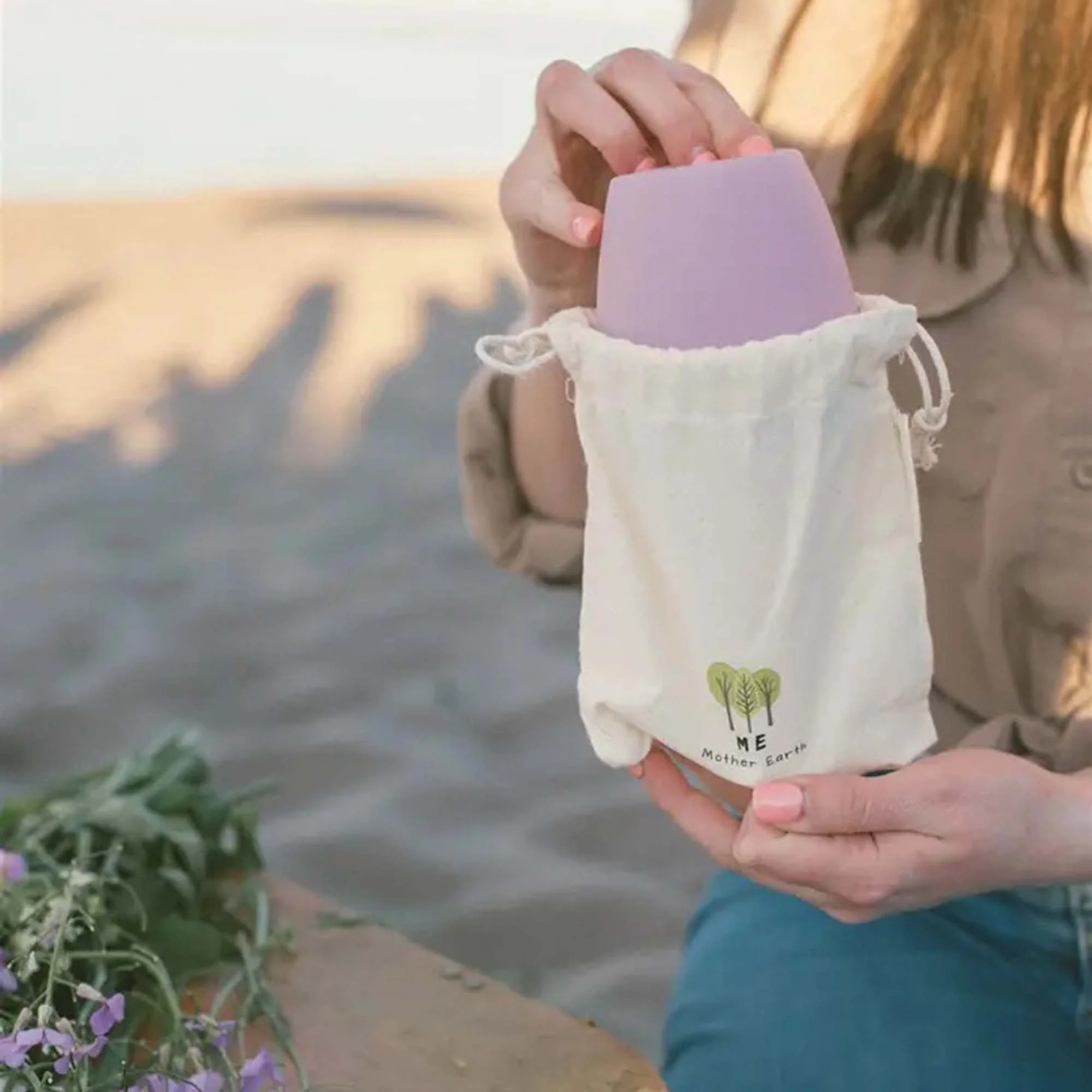 Portable Silicone Travel Wine Glasses + Travel Bag - Image 3