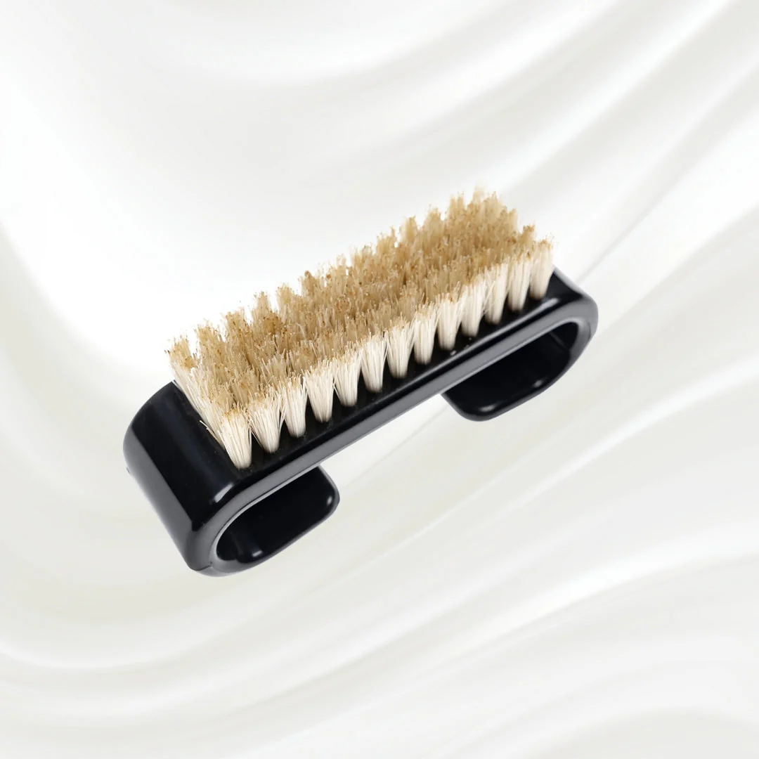 Professionale One-Sided Nail Brush - Natural Bristles for Deep Cleaning - Image 3