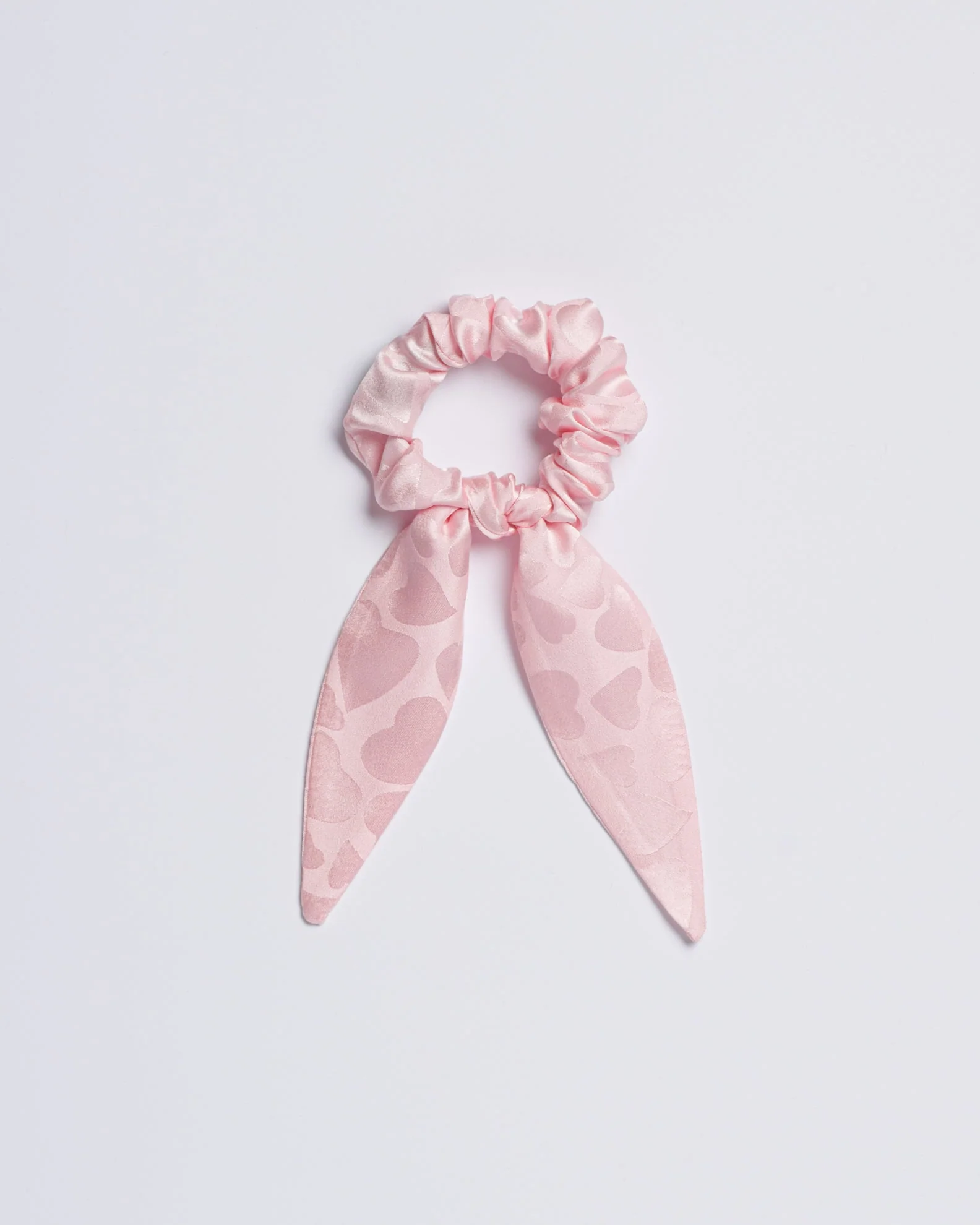 Queen of Hearts: Pink - Scrunchie Tie - Image 2