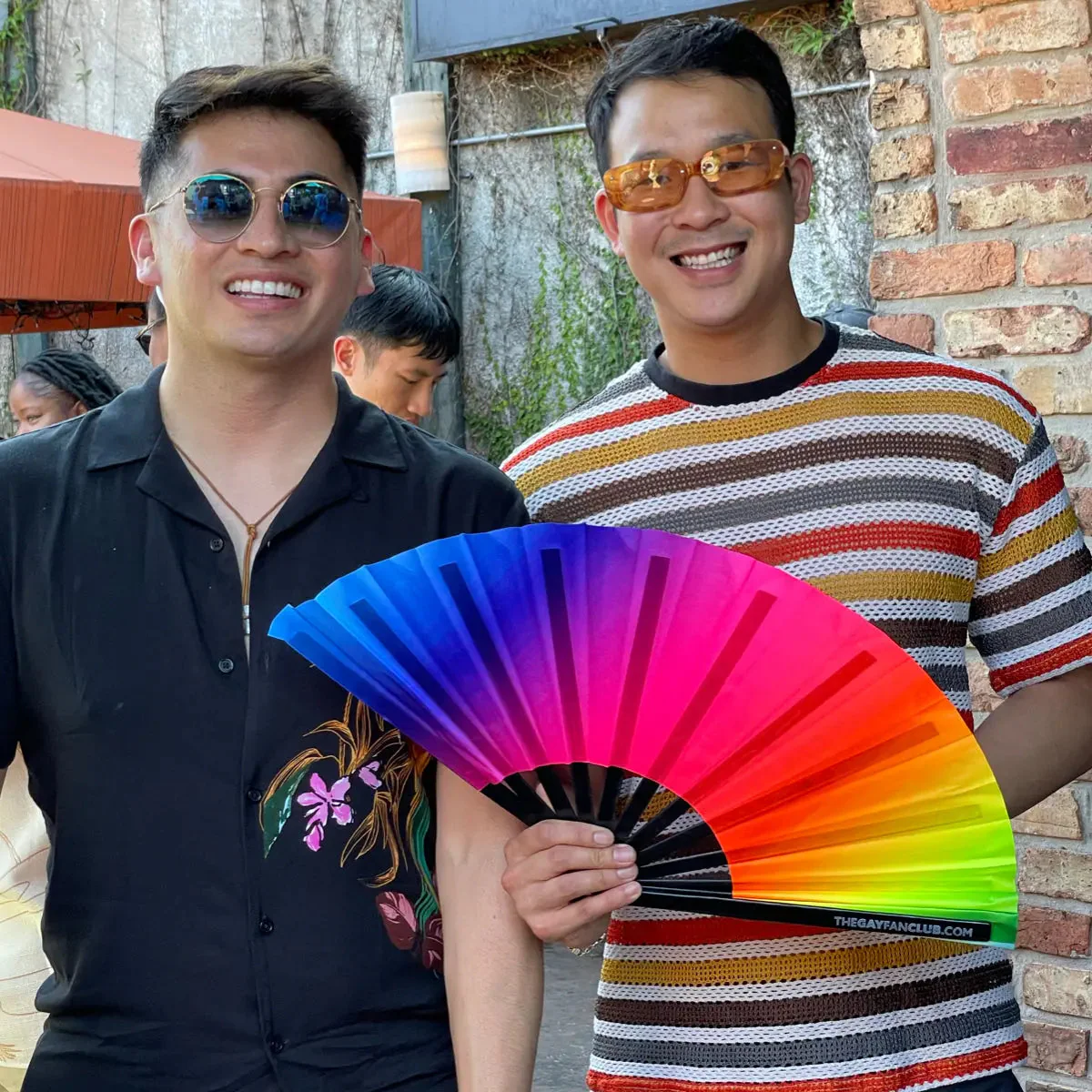 Rainbow Rave Fan (UV) - Image 4